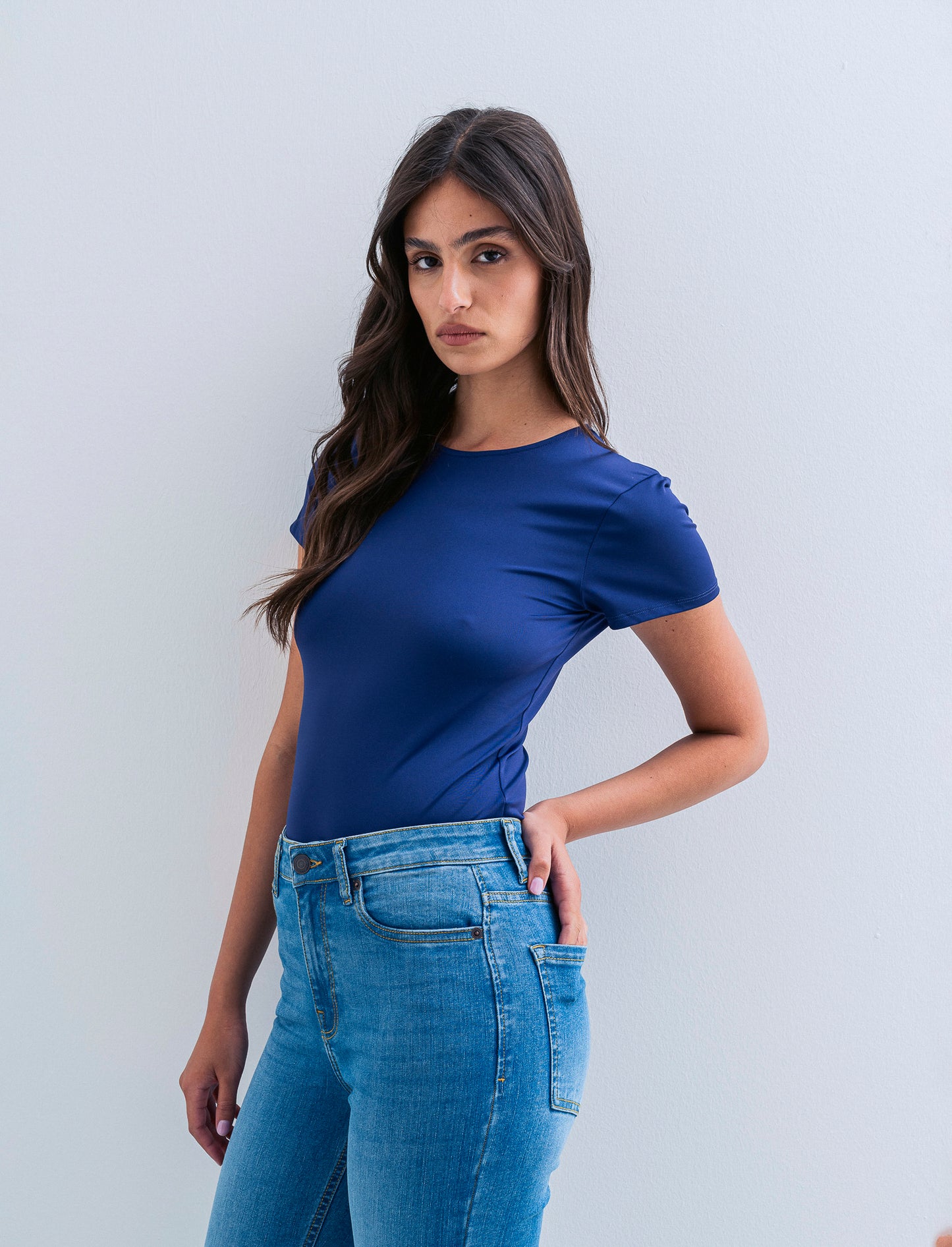 T-SHIRT CON TESSUTO ELASTICO - Blu scuro