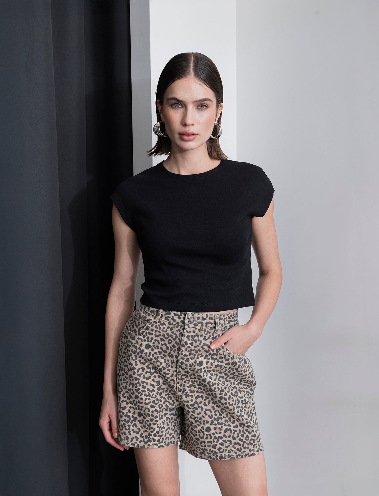 T-SHIRT CROP - Nero
