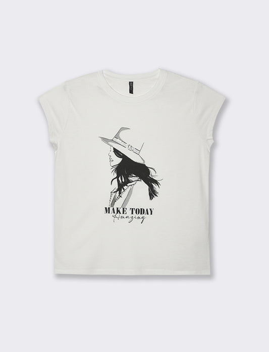 T-SHIRT CON STAMPA E APPLICAZIONI - var 3