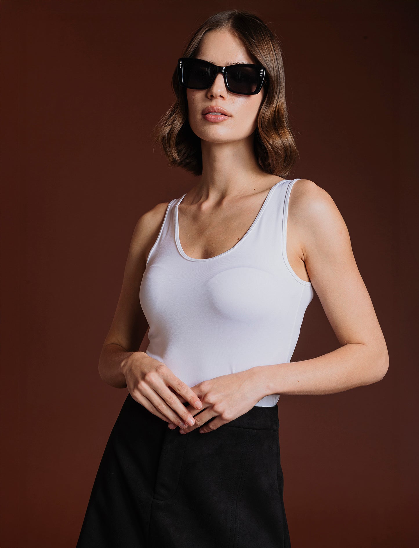 BODY SCOLLO A V - Bianco latte