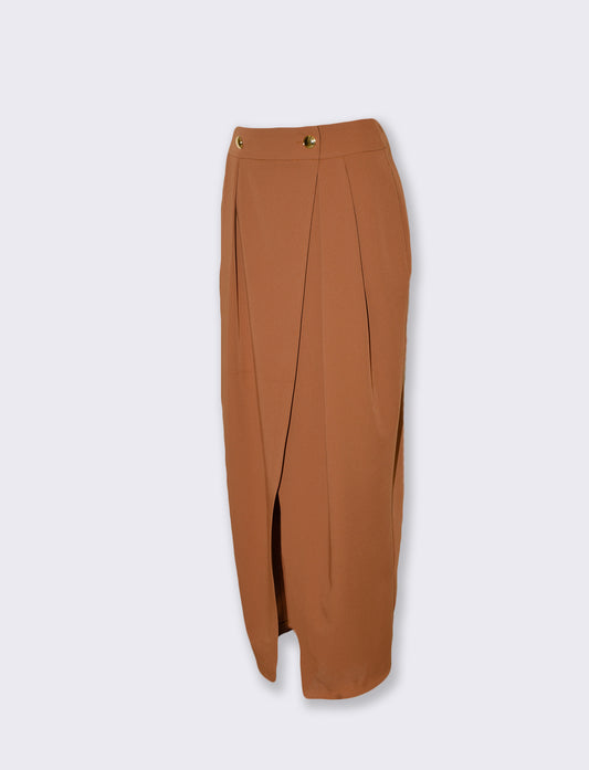 Long skirt with slit and buttons at the waist - Brown