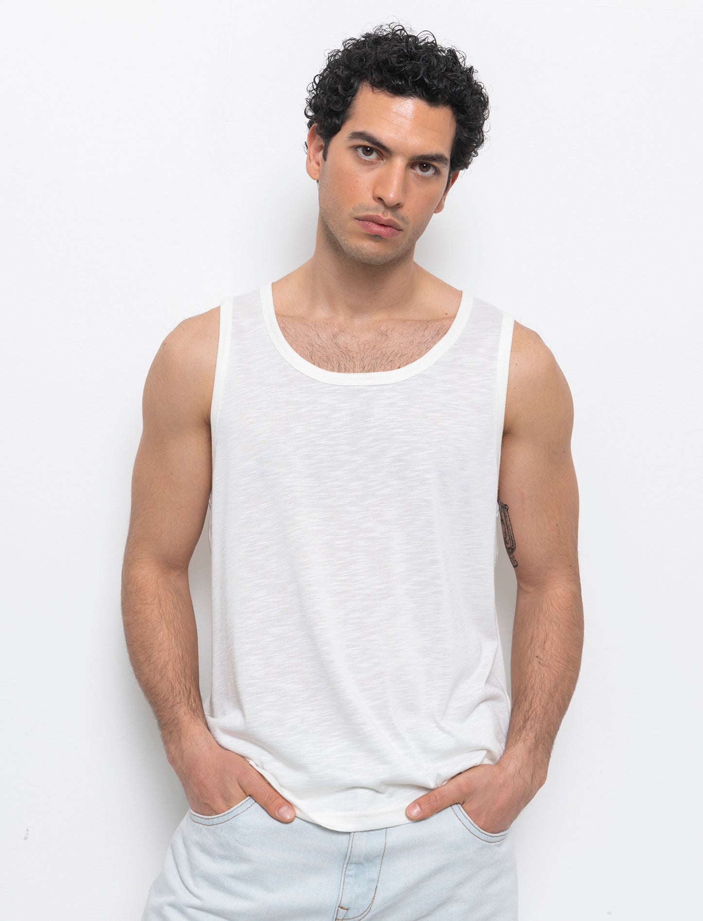 Canotta cropped in tessuto slub da uomo - Beige ecru