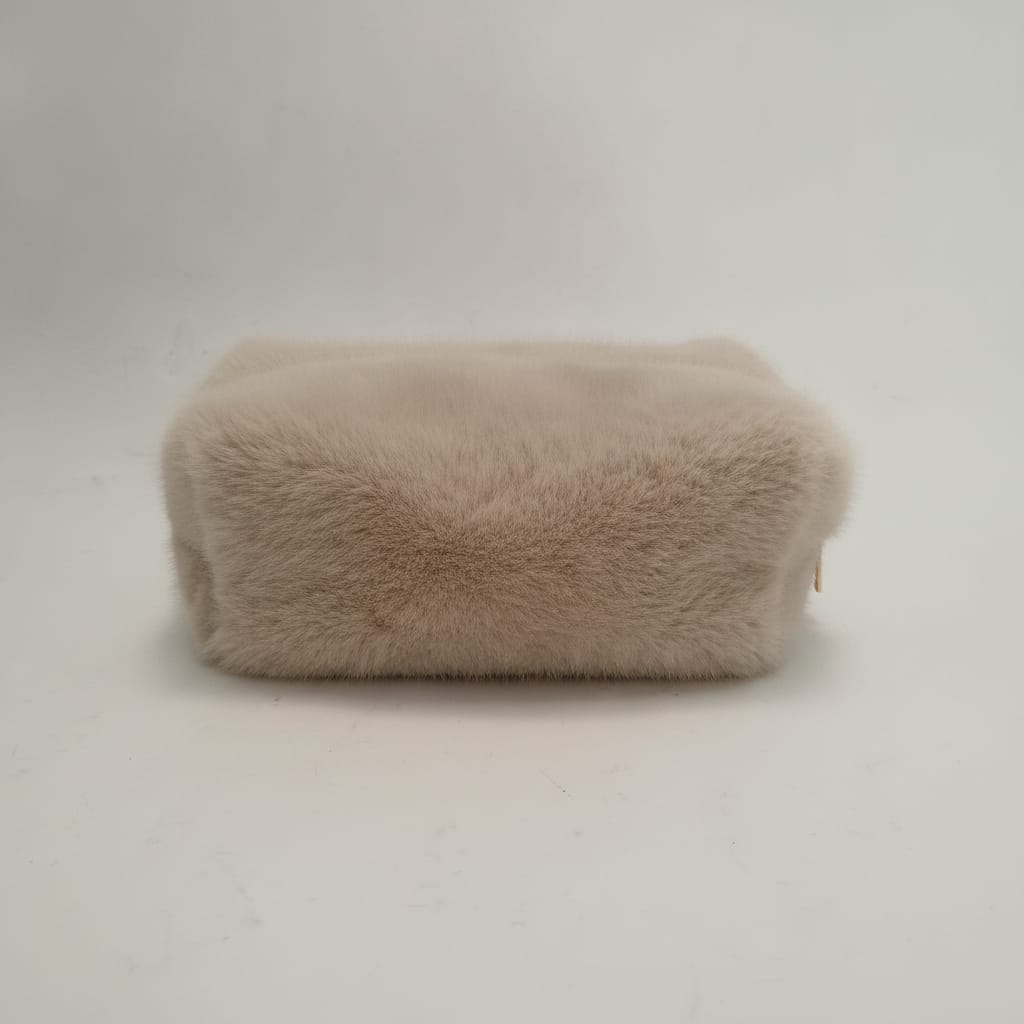 Necessaire in Finta Pelliccia Montone - Beige