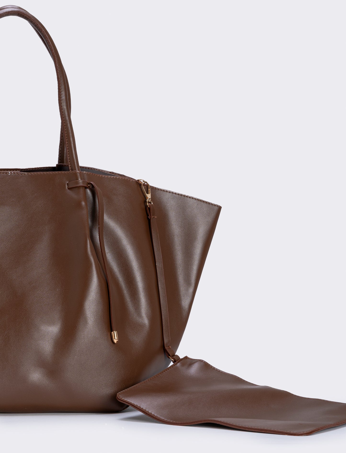Shopper with woven pouch - Brown