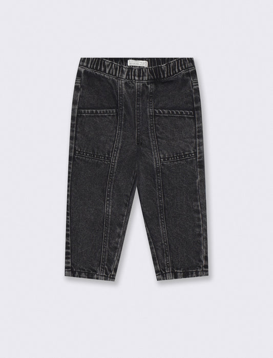 Wide-leg jeans with pockets for a trendy look - Black