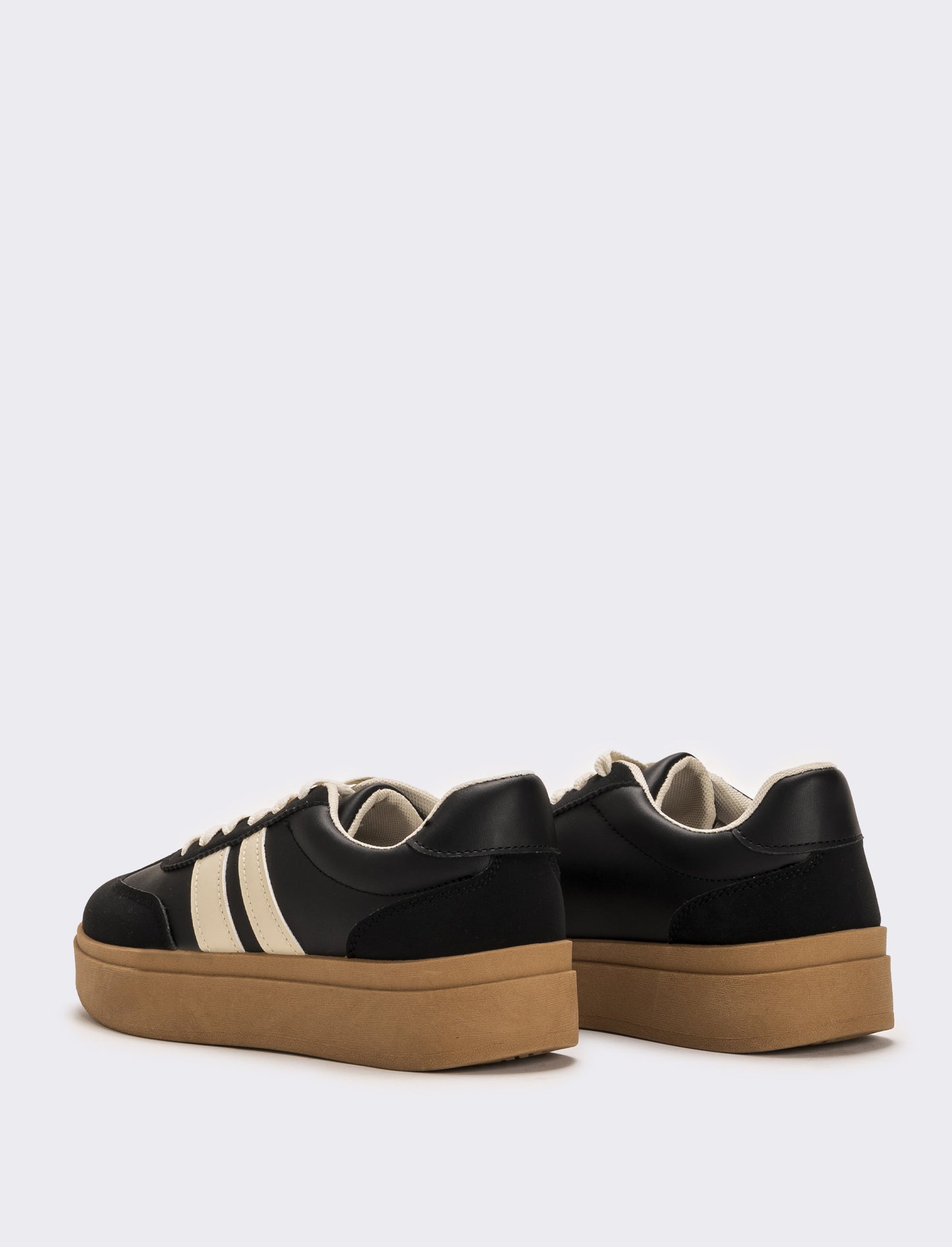 Sneakers con plateau da donna - Nero
