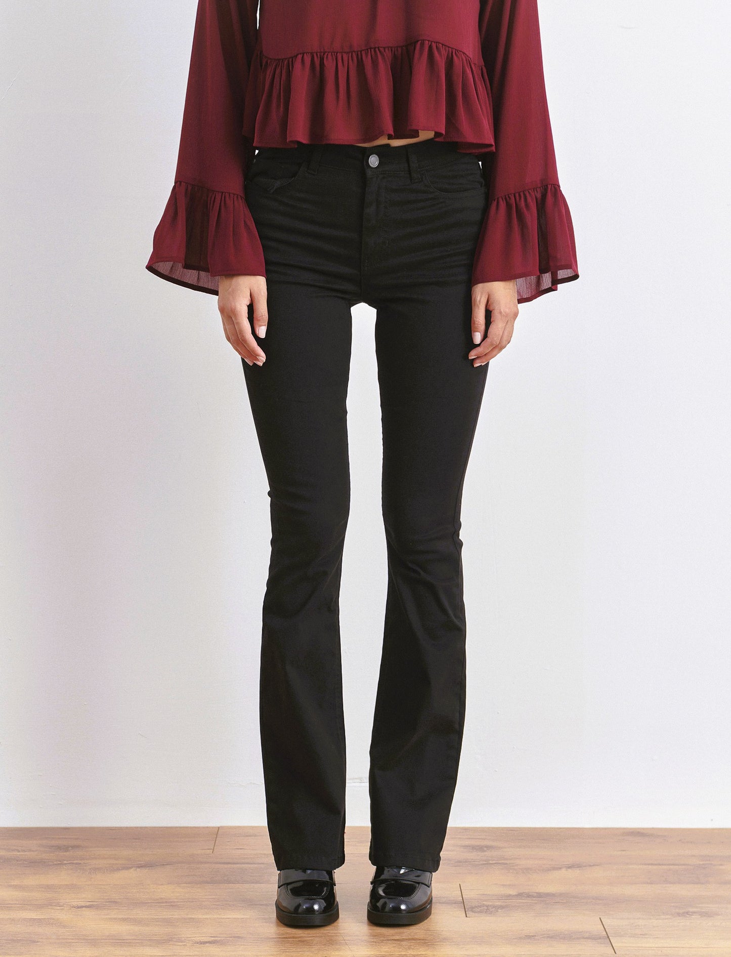 JEANS BOOTCUT VITA REGOLARE - Nero