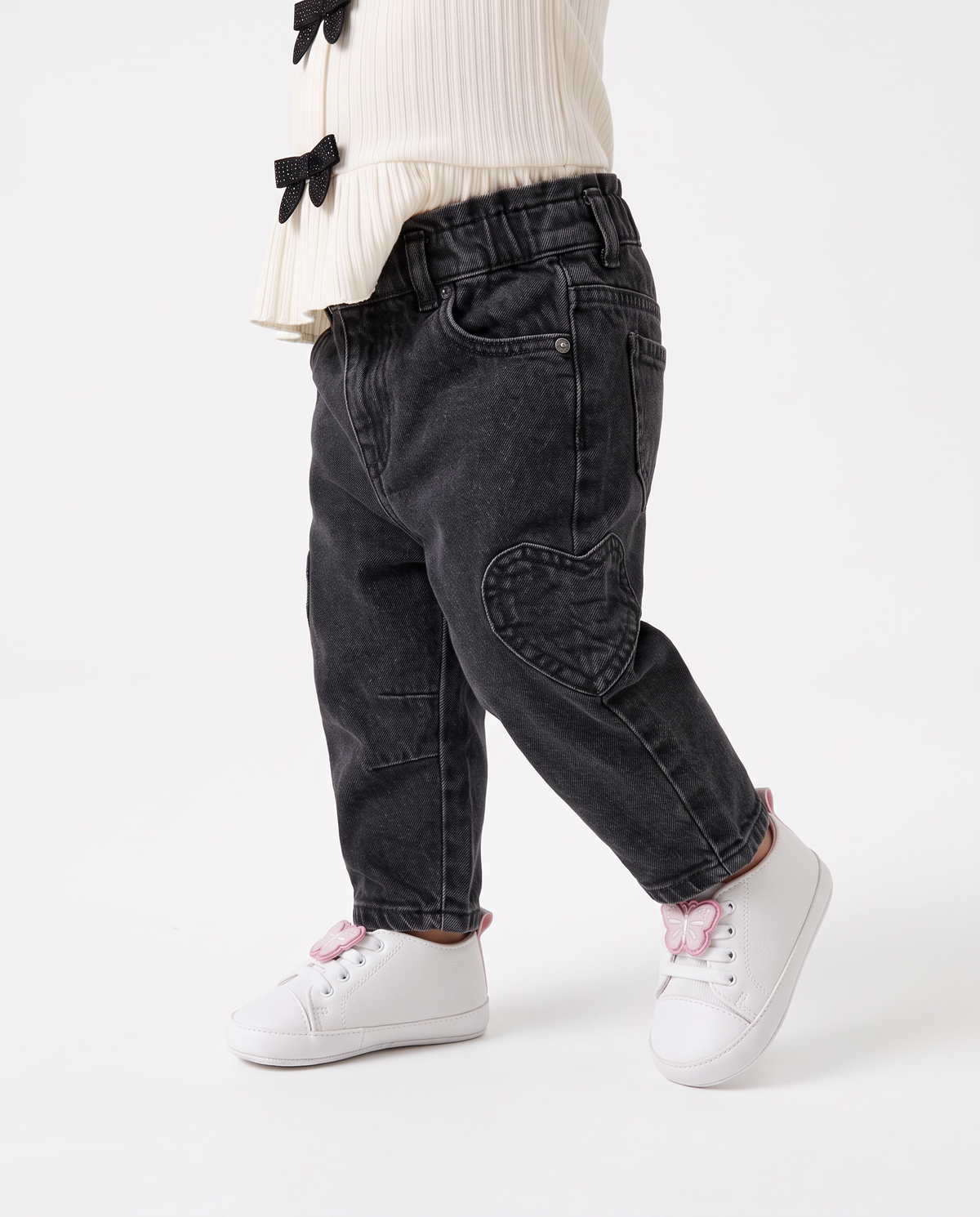 Jeans cargo neri con tasche a cuore - Nero