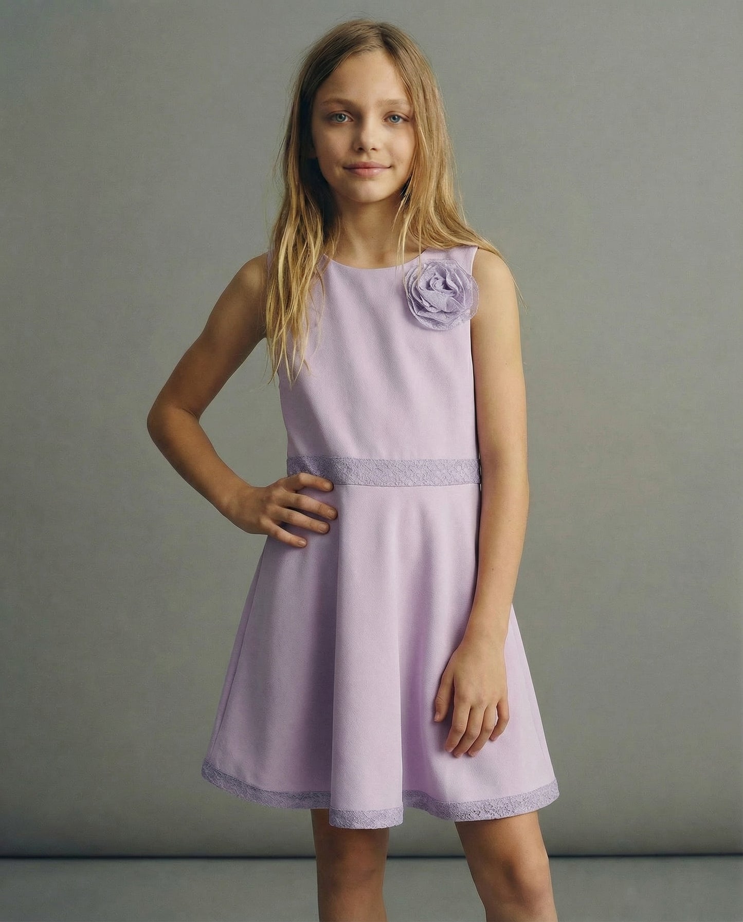 Abito svasato da bambina elegante - Viola glicine