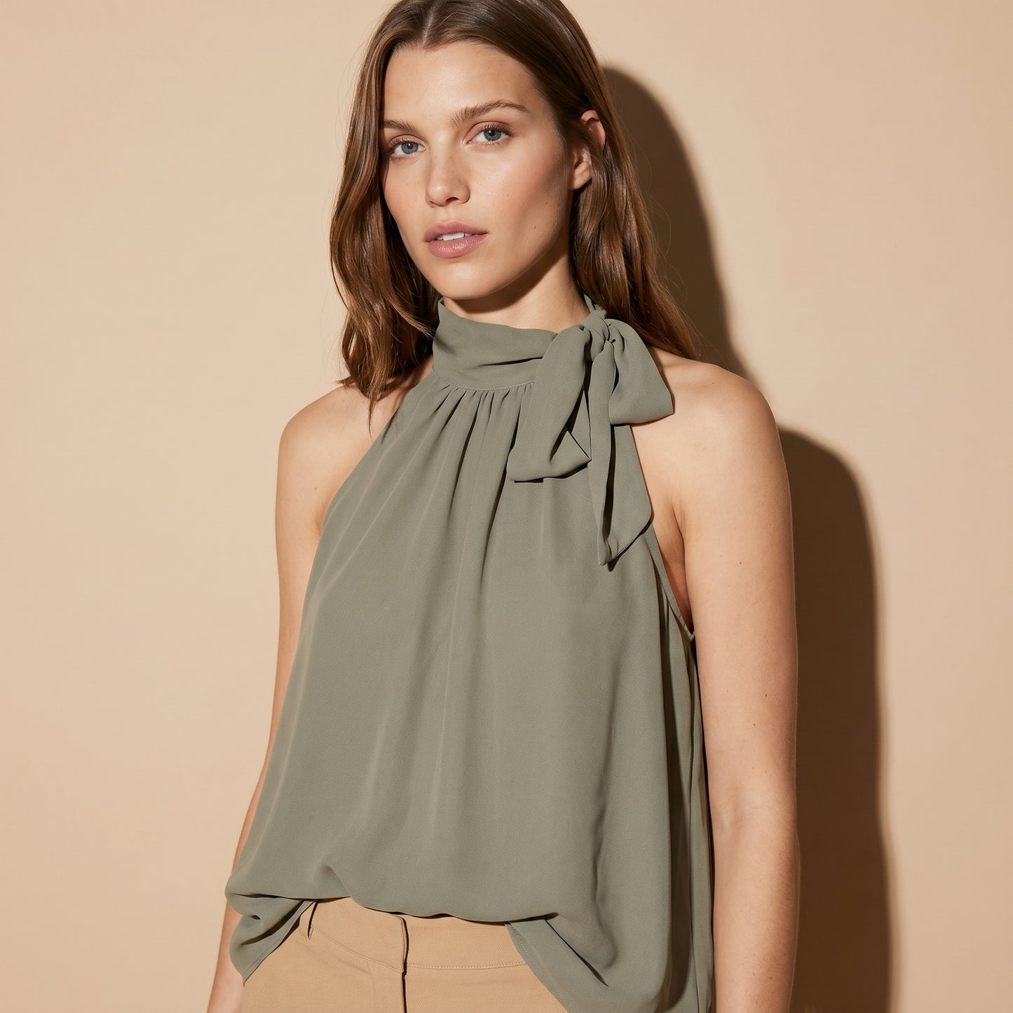 Top a giromanica con fiocco sul collo - Ve.milit.