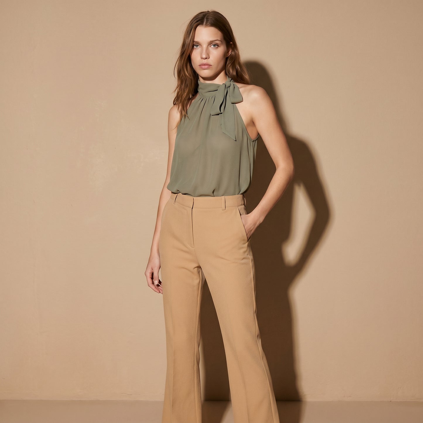 Top a giromanica con fiocco sul collo - Ve.milit.