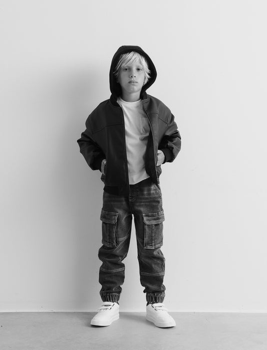Jogging in denim con tasconi. - Grigio