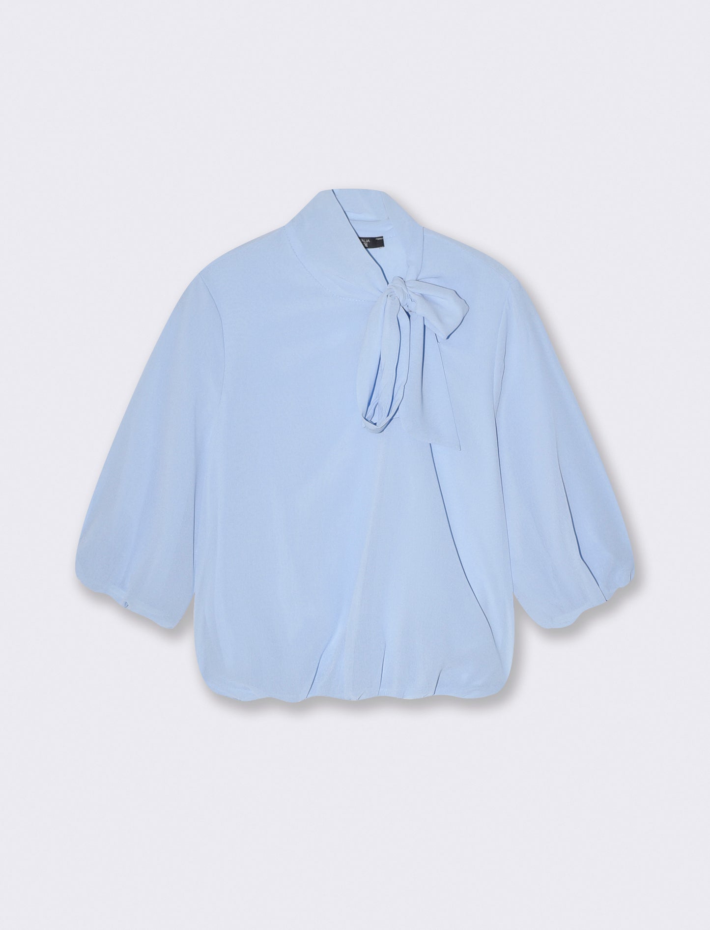 Cropped blouse with bow and 3/4 sleeves - Sky blue
