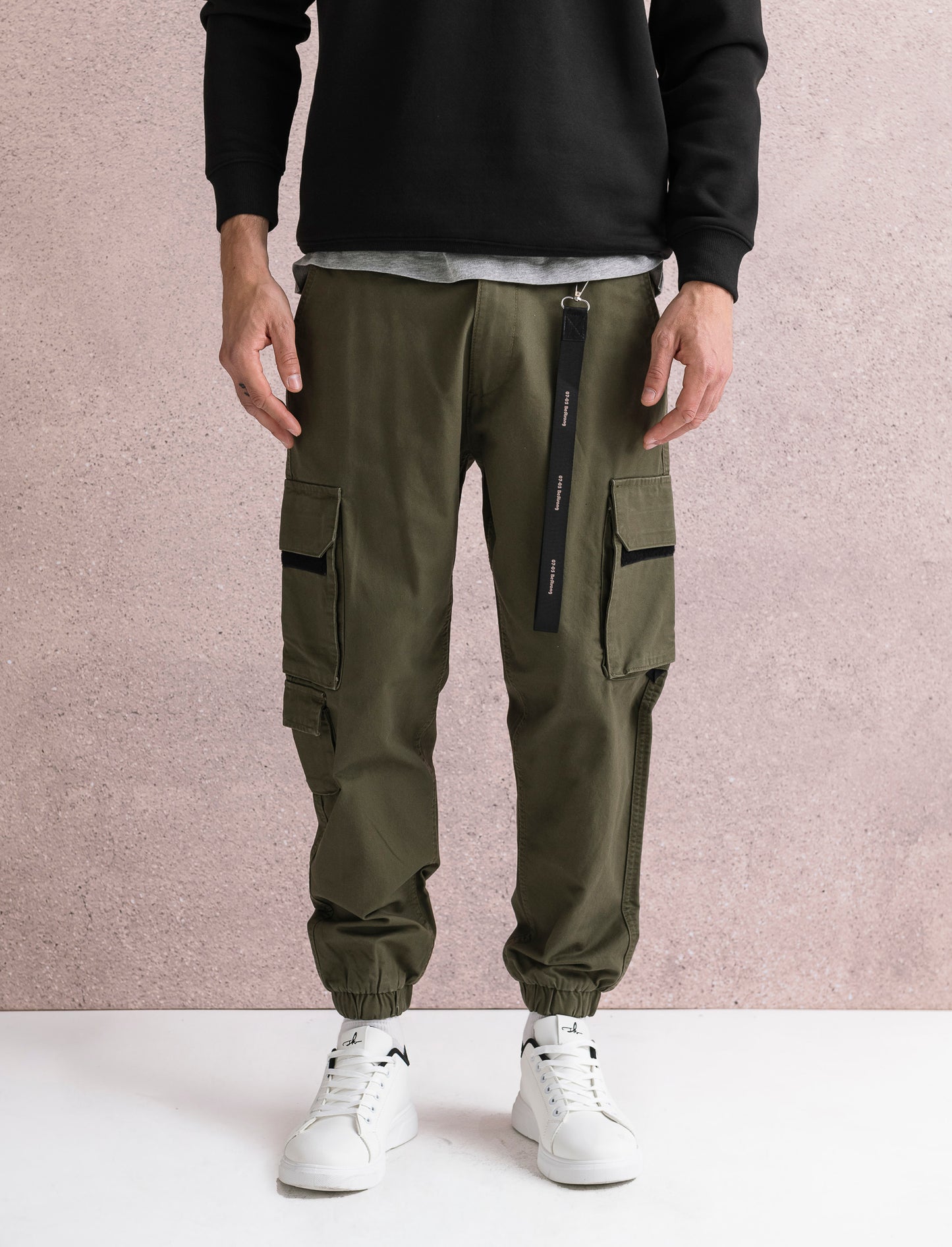 PANTALONI CARGO FIT CON ACCESSORIO - Verde militare