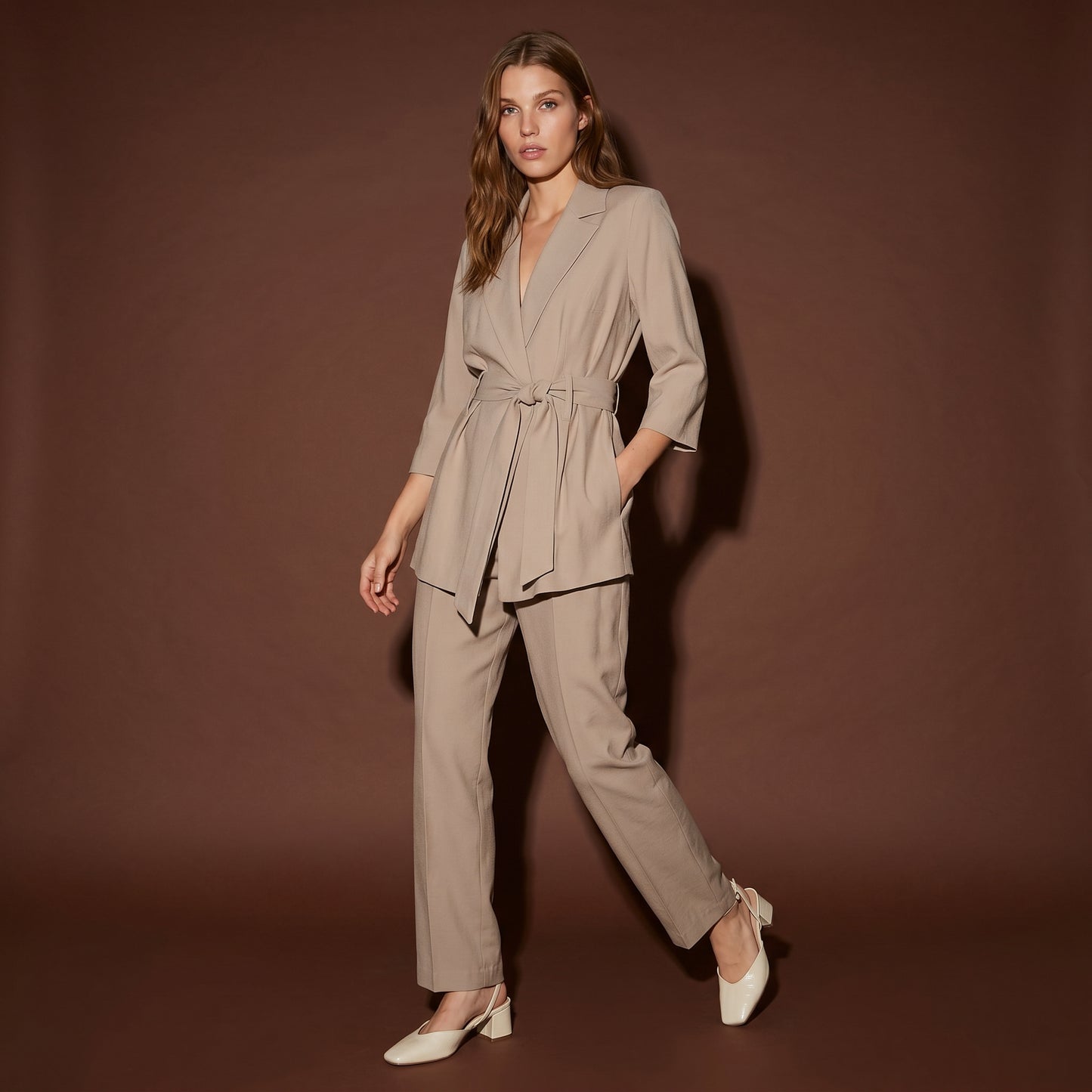 Pantaloni alla Caviglia con Cintura Vita - Beige