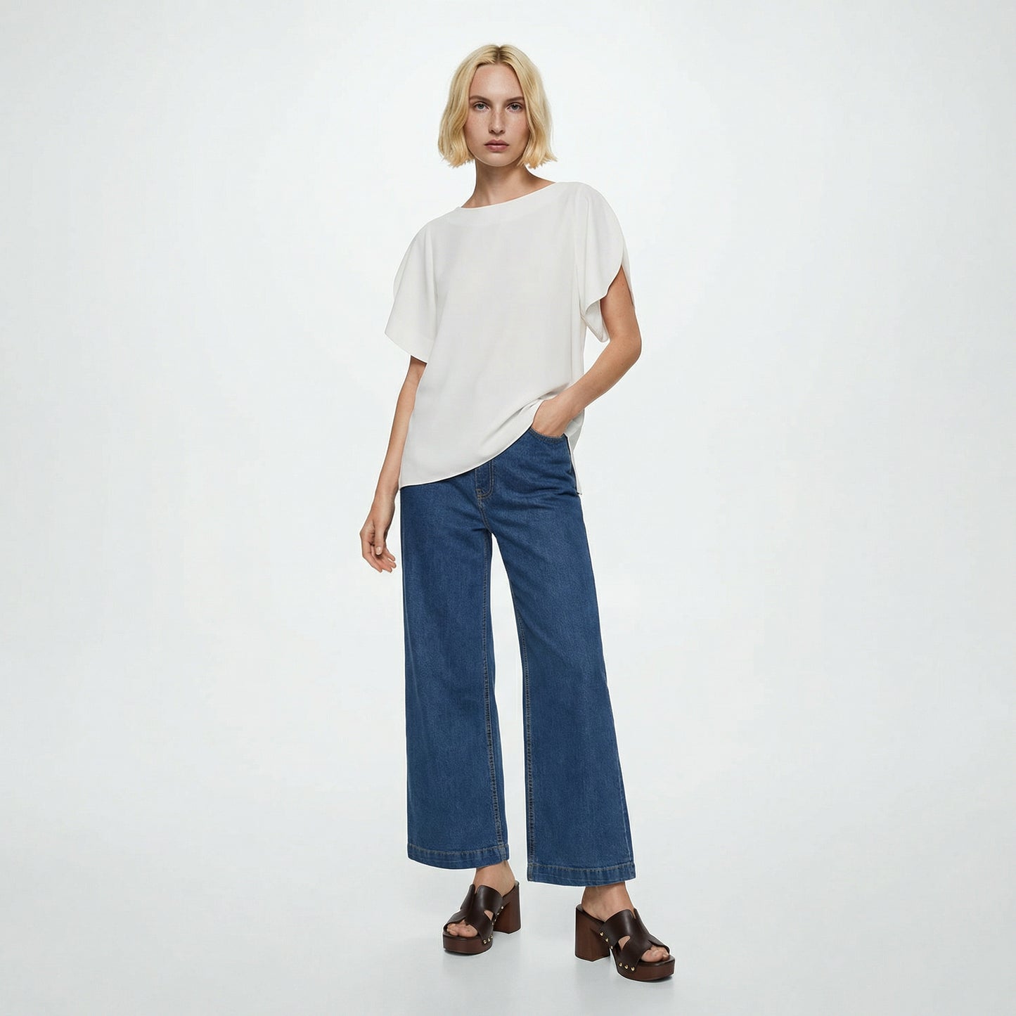 Asymmetrical fluid blouse - White