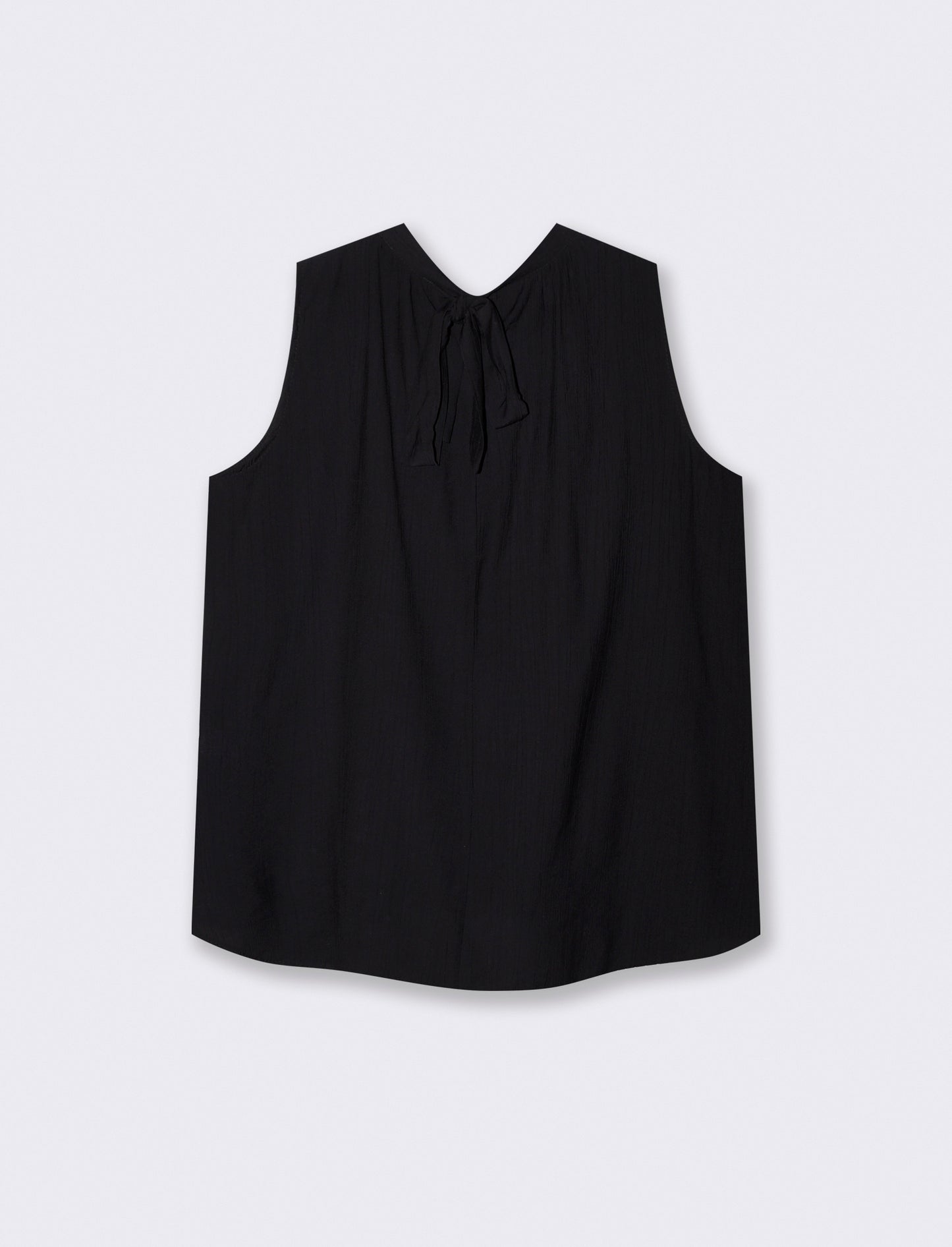 Sleeveless blouse with central pleats - Black