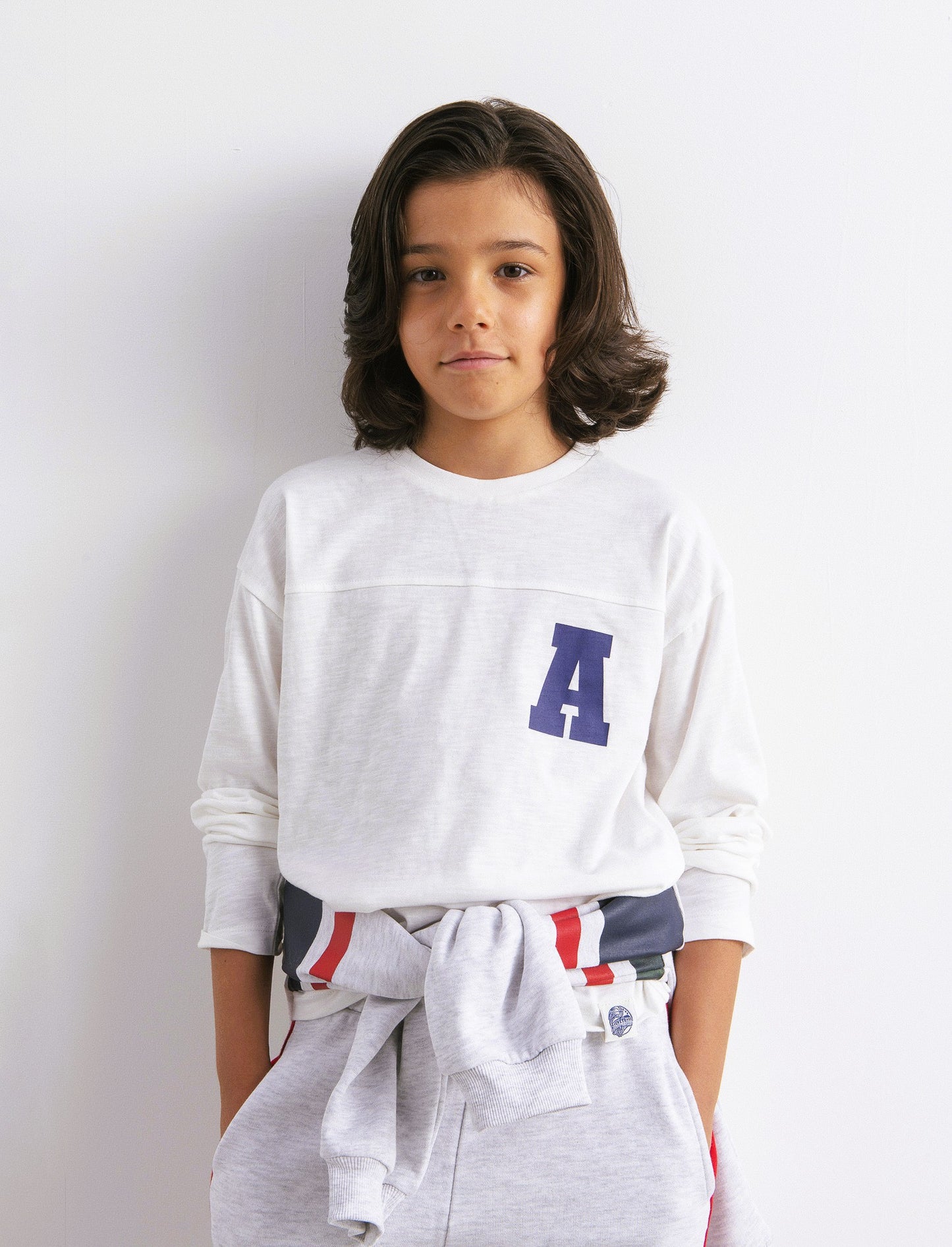 T-shirt manica lunga con taglio frontale. - Bianco latte