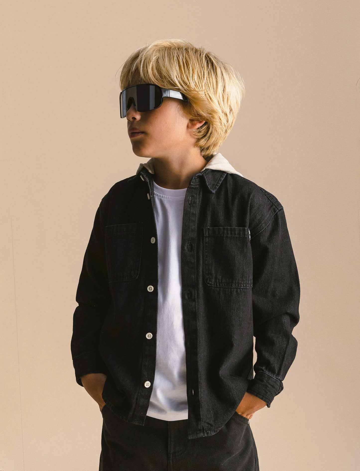 Camicia in denim con cappuccio - Nero