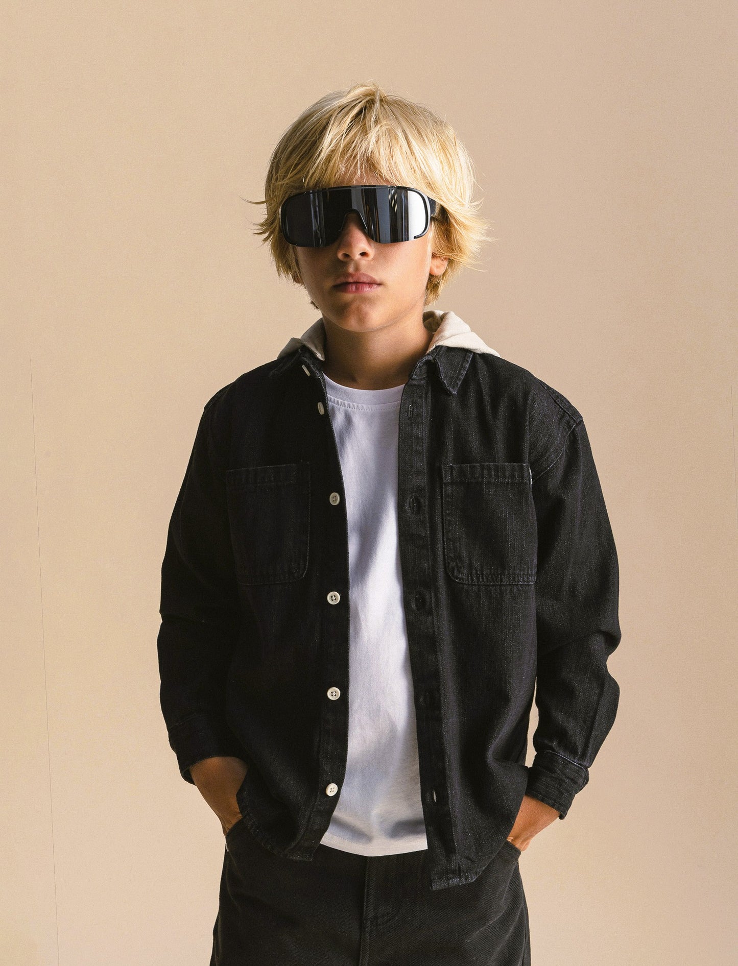 Camicia in denim con cappuccio - Nero