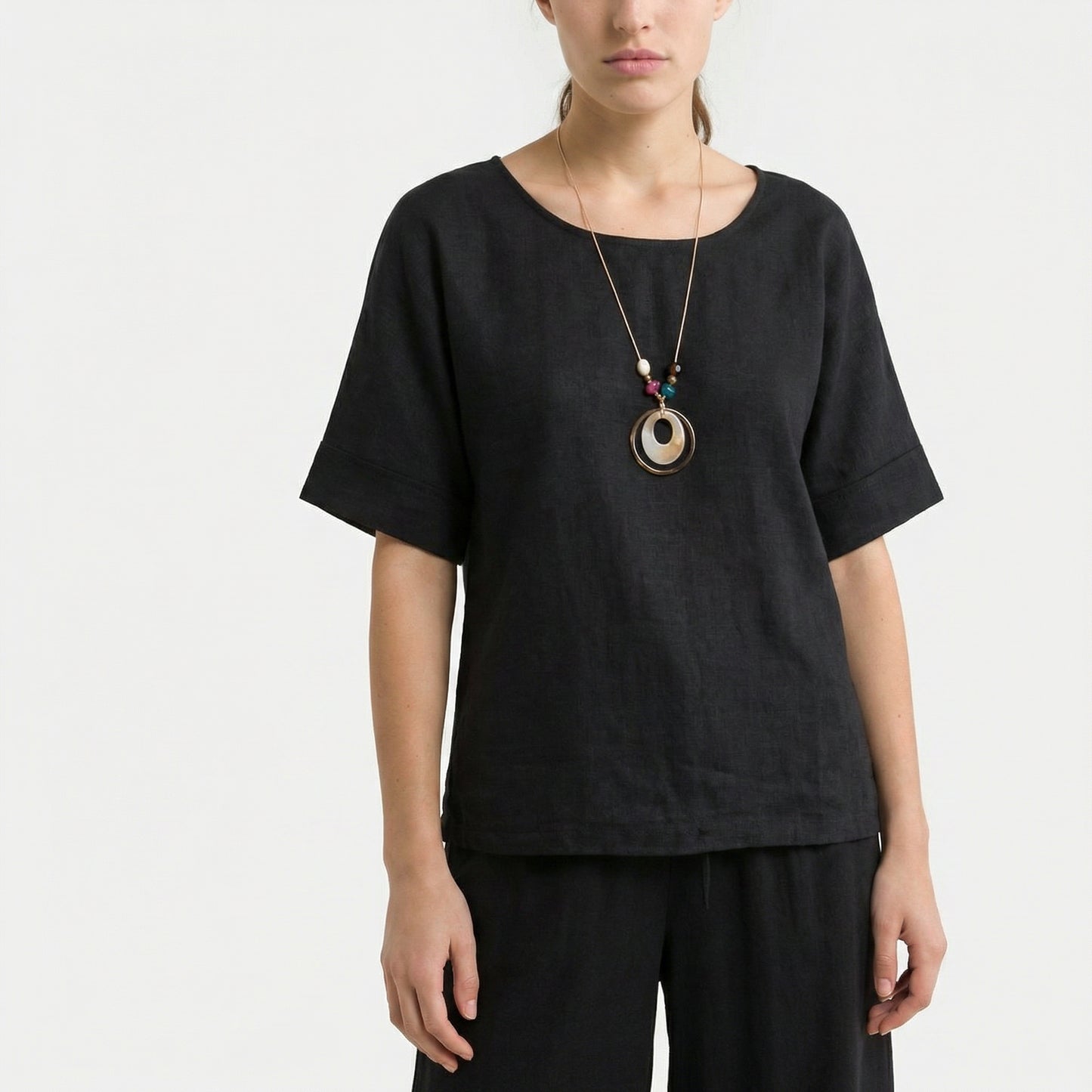 Round neck blouse with three-quarter sleeves - Black