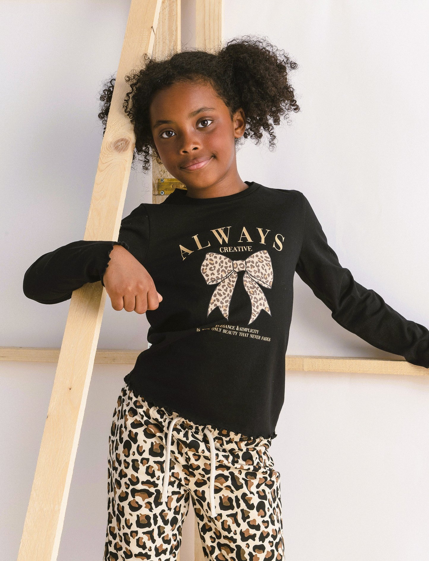 T-shirt orlo ondulato - Nero