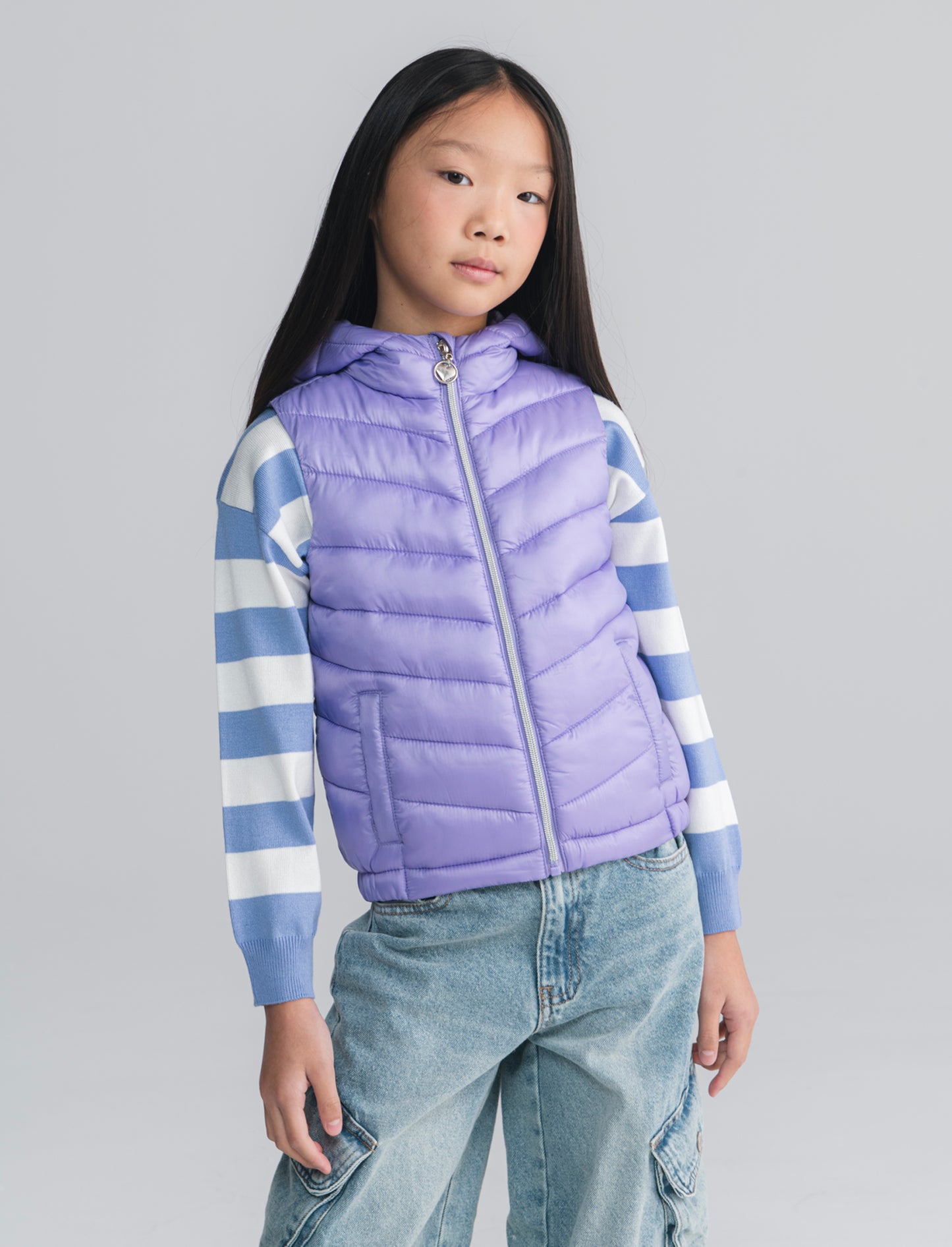 Gilet trapuntato leggero da bambina. - Lilla
