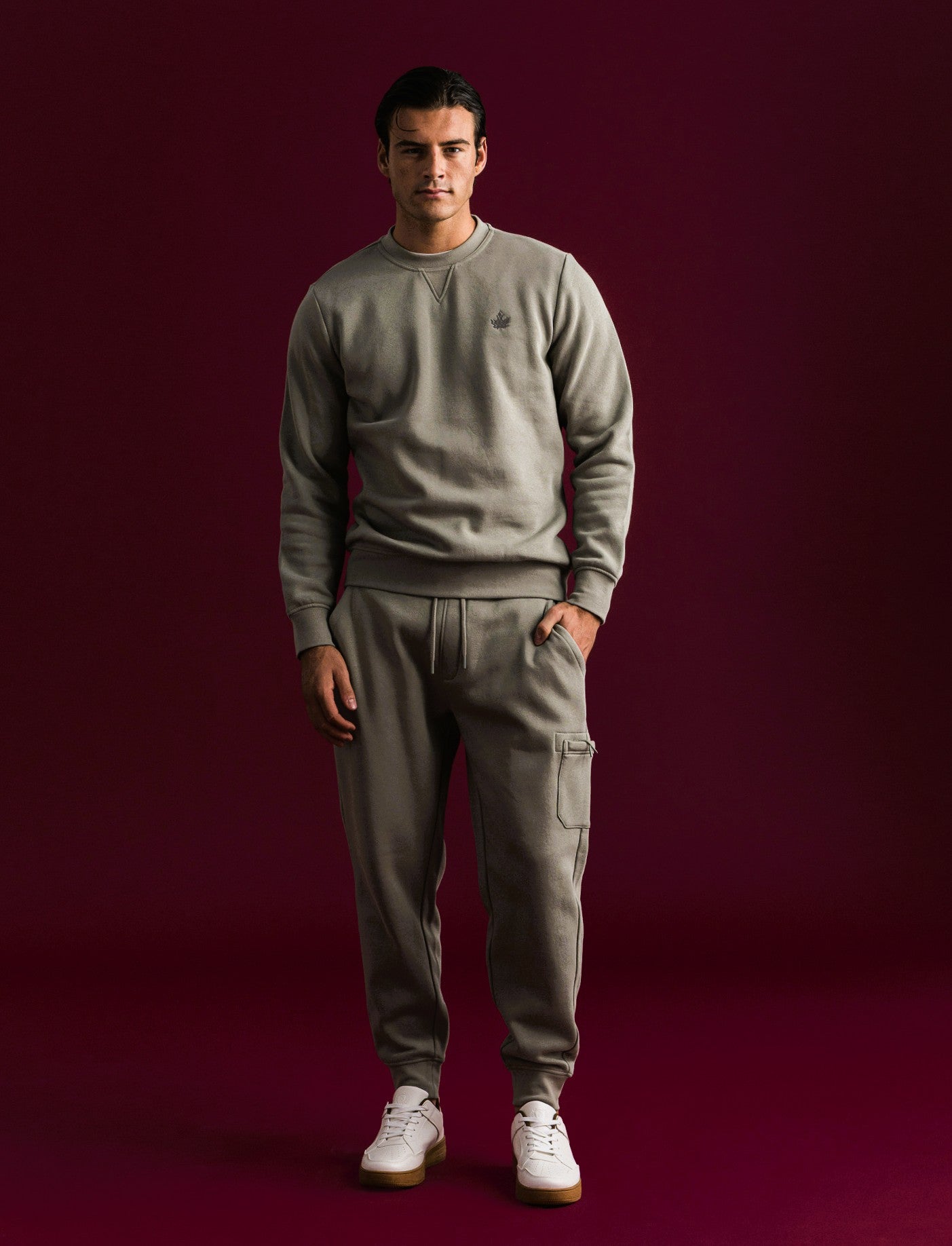 PANTALONI JOGGER  IN FELPA CON TASCA LATERALE - Verde salvia