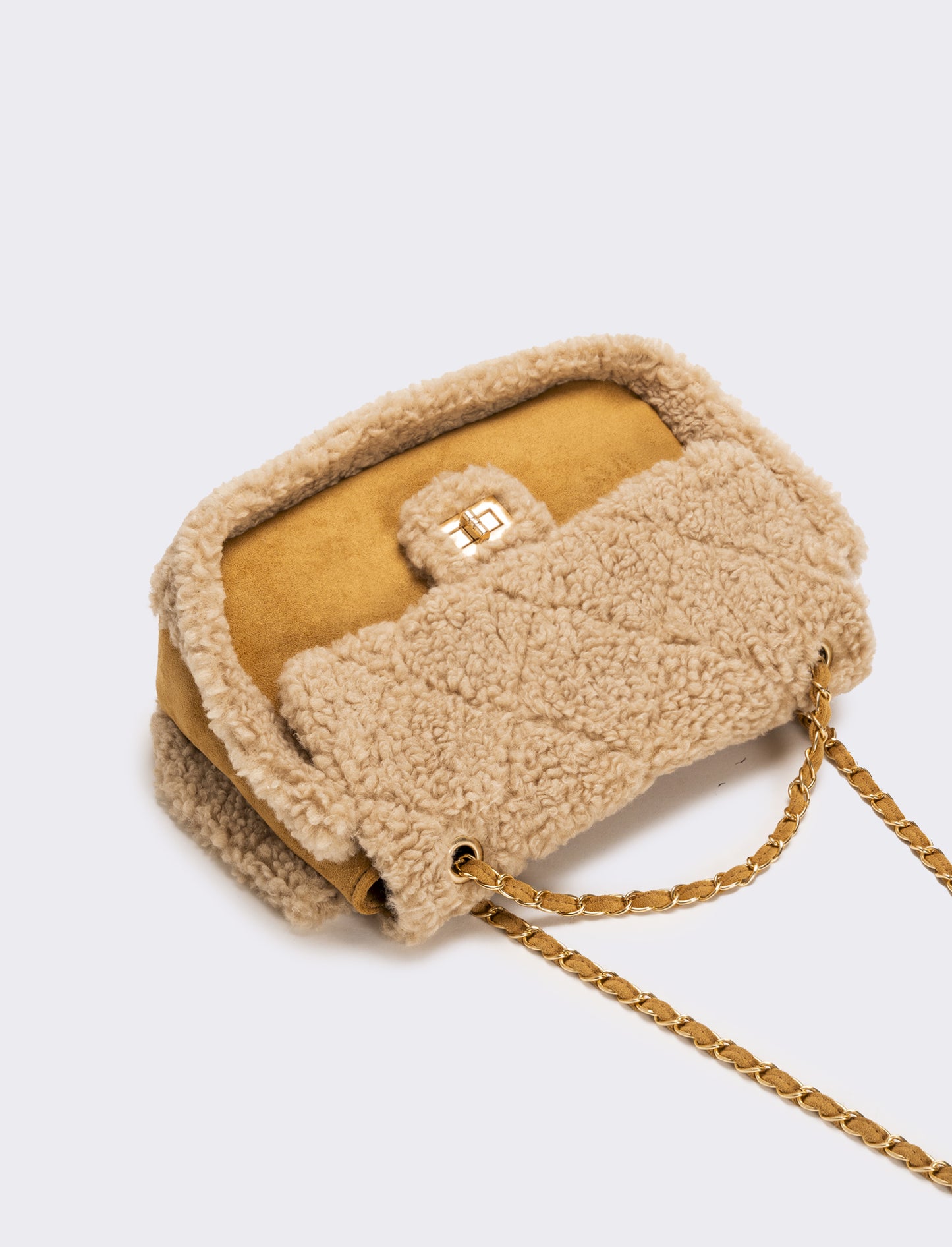 Borsa a tracolla donna in finto montone con catena - Beige