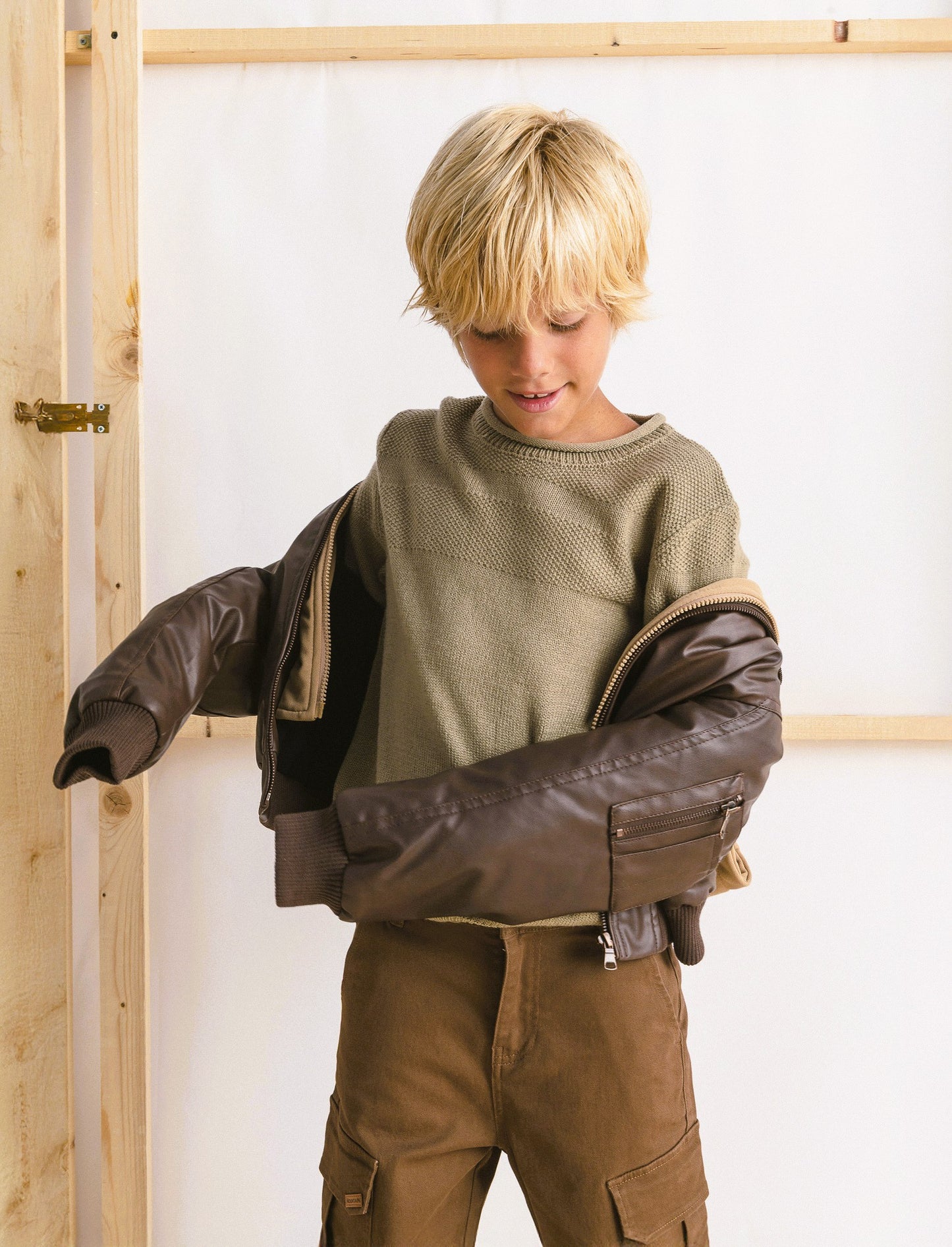 PANTALONI CARGO - Marrone
