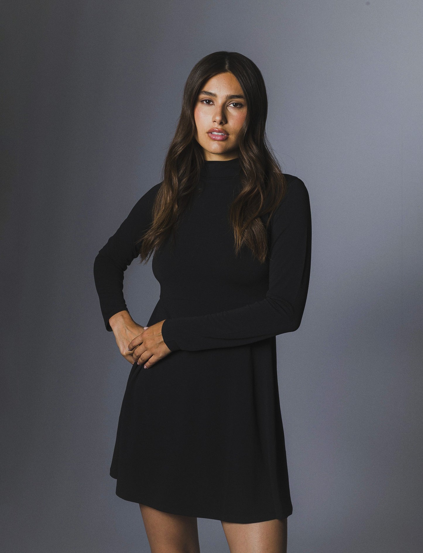 VESTITO CORTO - Nero