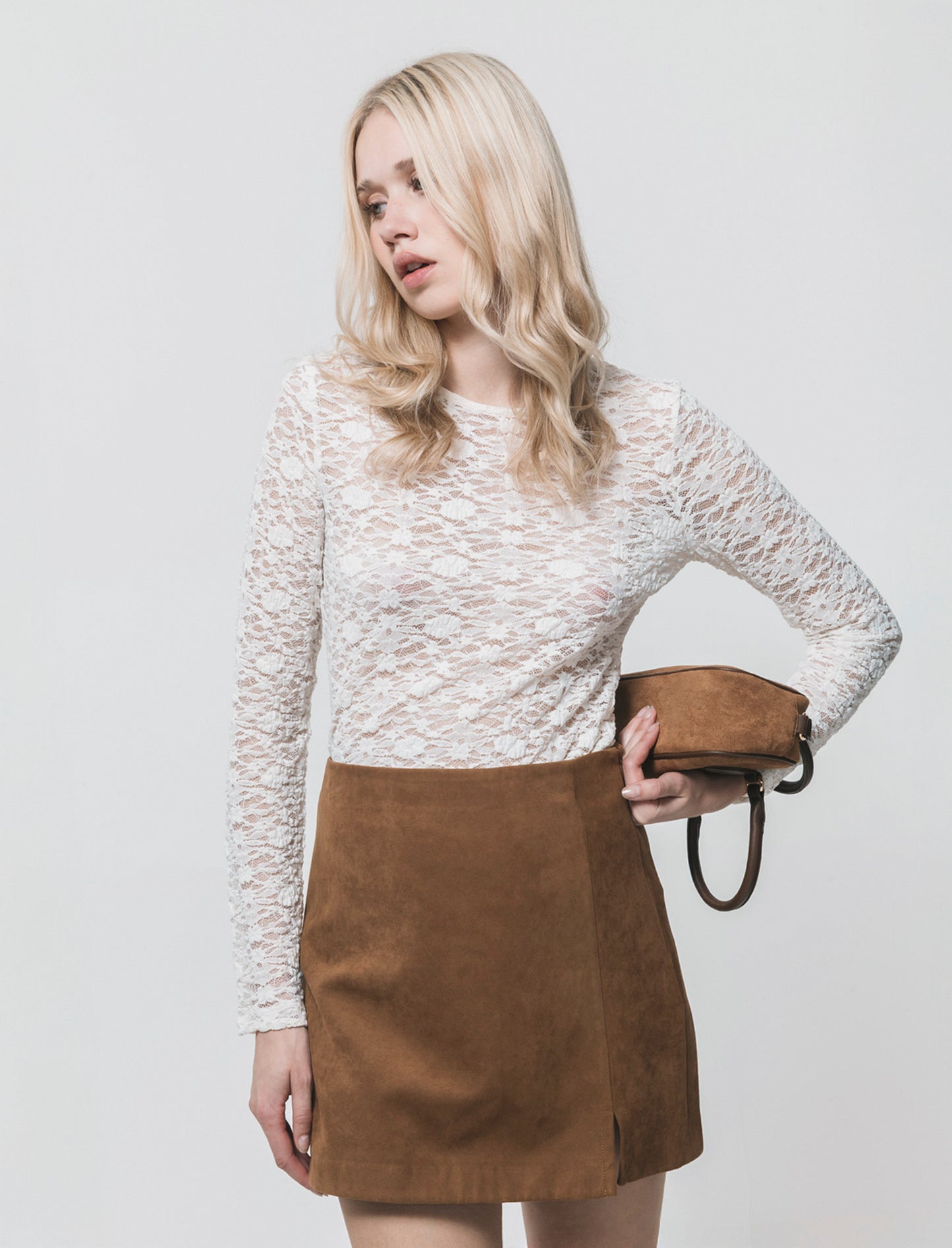T-Shirt in Pizzo Manica Lunga Giro Collo - Avorio