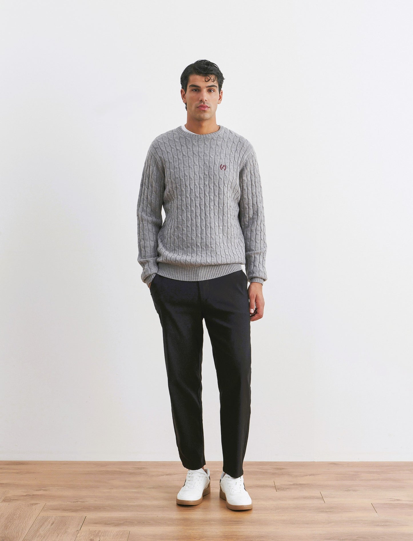 PANTALONI CHINO JOGGER IN TESSUTO TECNICO STRETCH - Nero