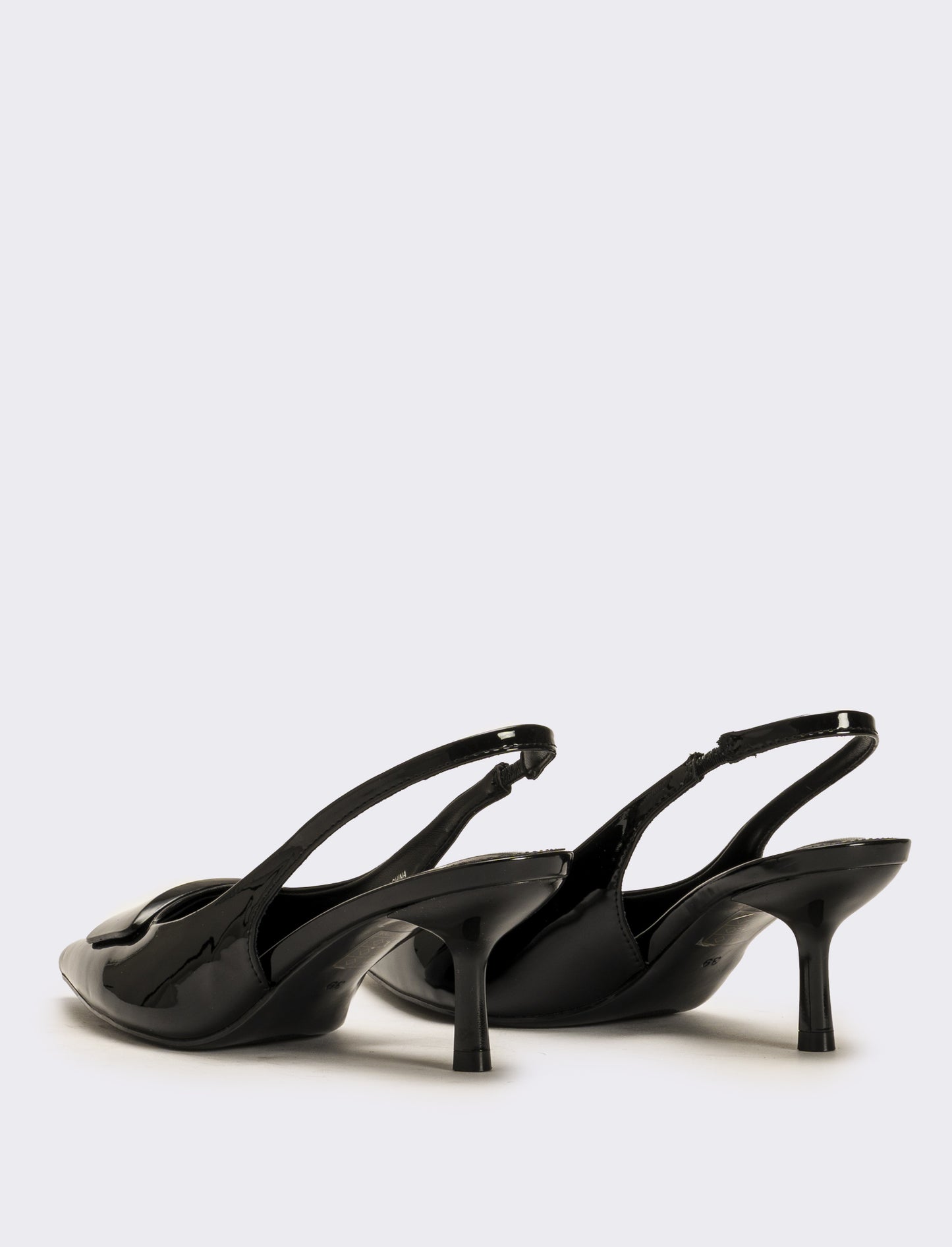 Slingback in vernice da donna - Nero