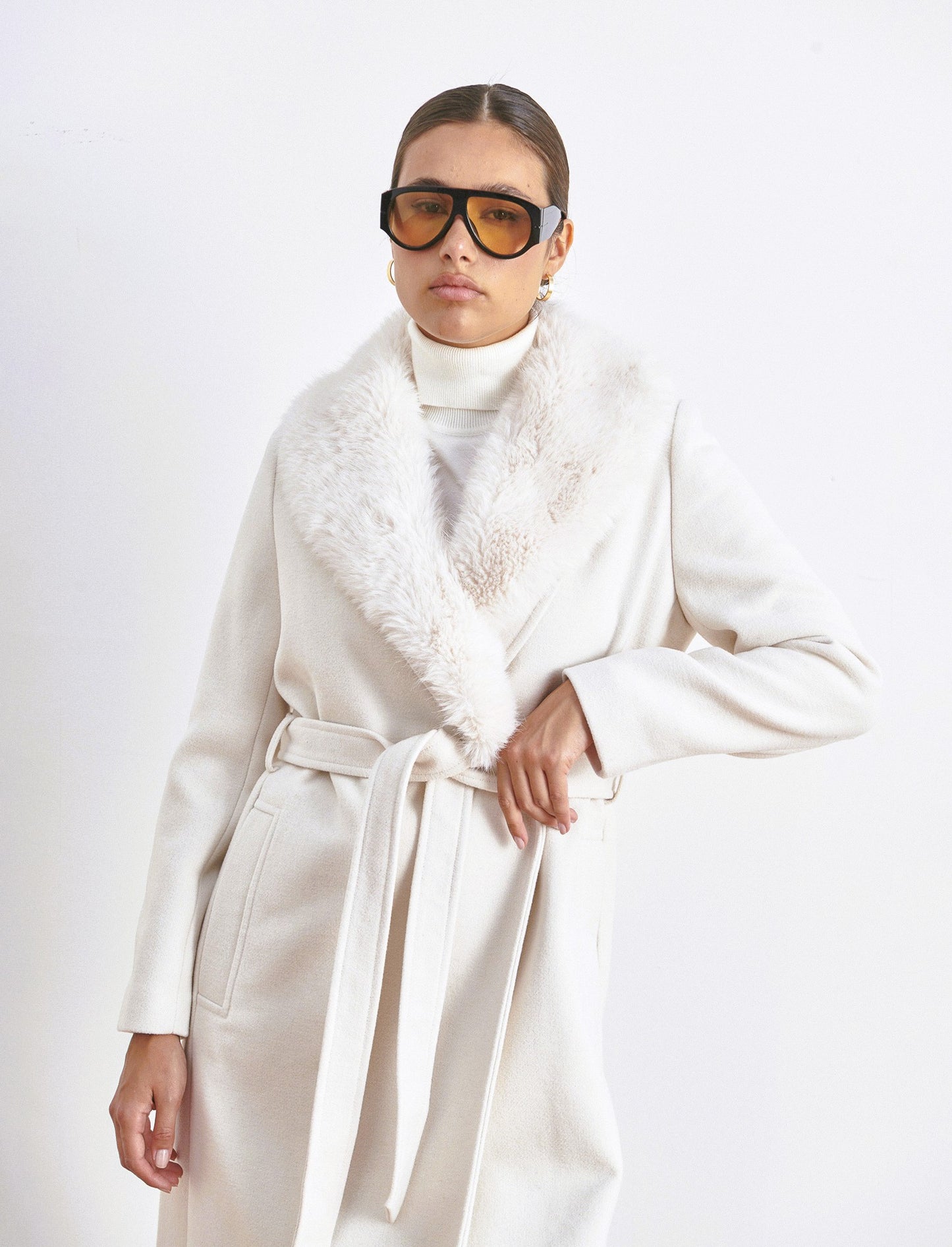 CAPPOTTO LUNGO CON COLLO IN FINTA PELLICCIA - Bianco gesso