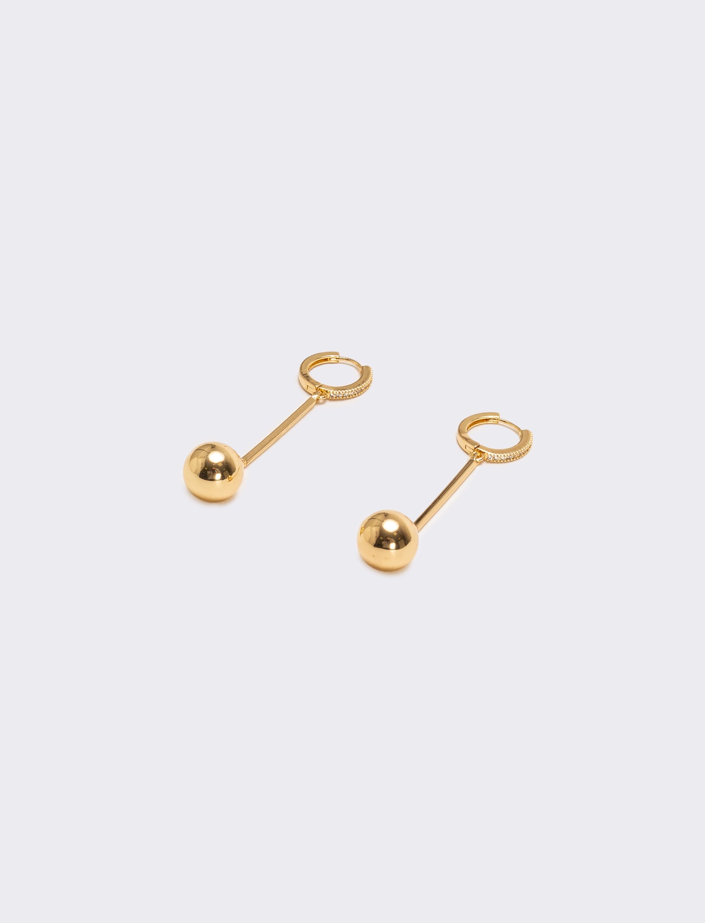 Orecchini pendenti cerchietto e strass - Oro