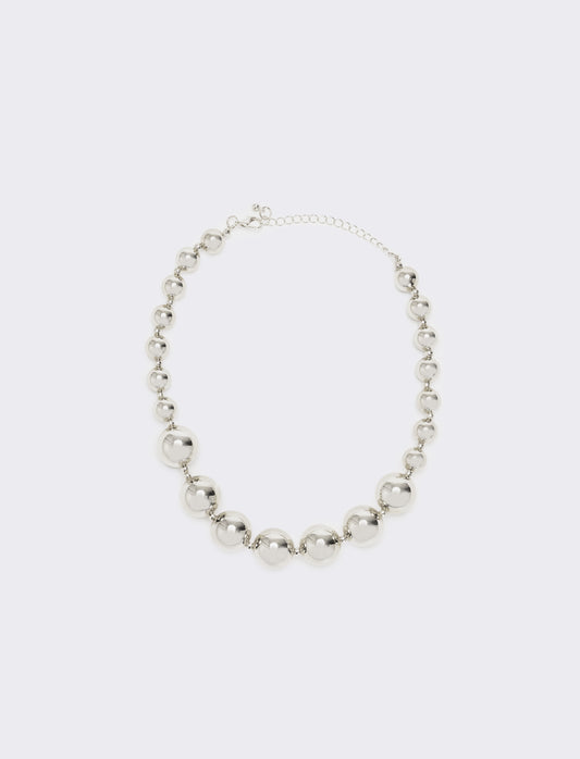 Collana con perle metal di varie dimensioni - Argento