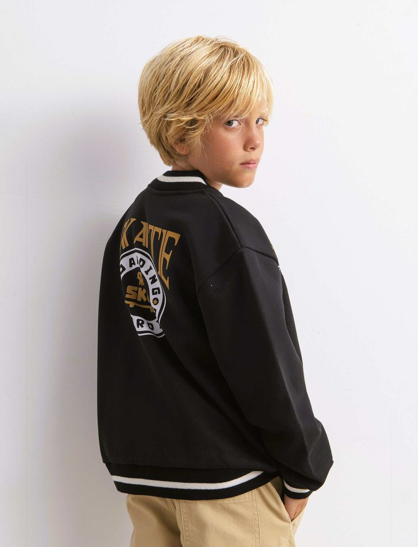Felpa modello varsity skull. - Nero