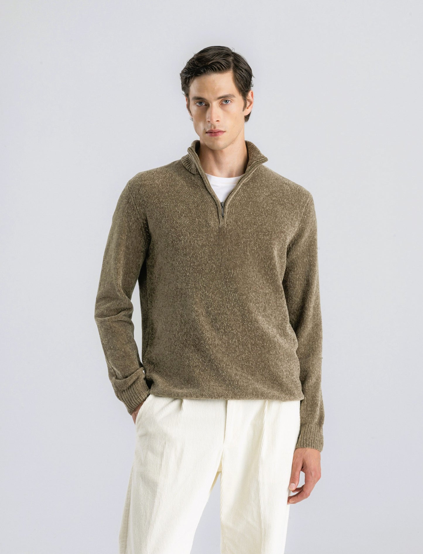 MAGLIA IN CINIGLIA COLLO ALTO CON CERNIERA. - Verde oliva