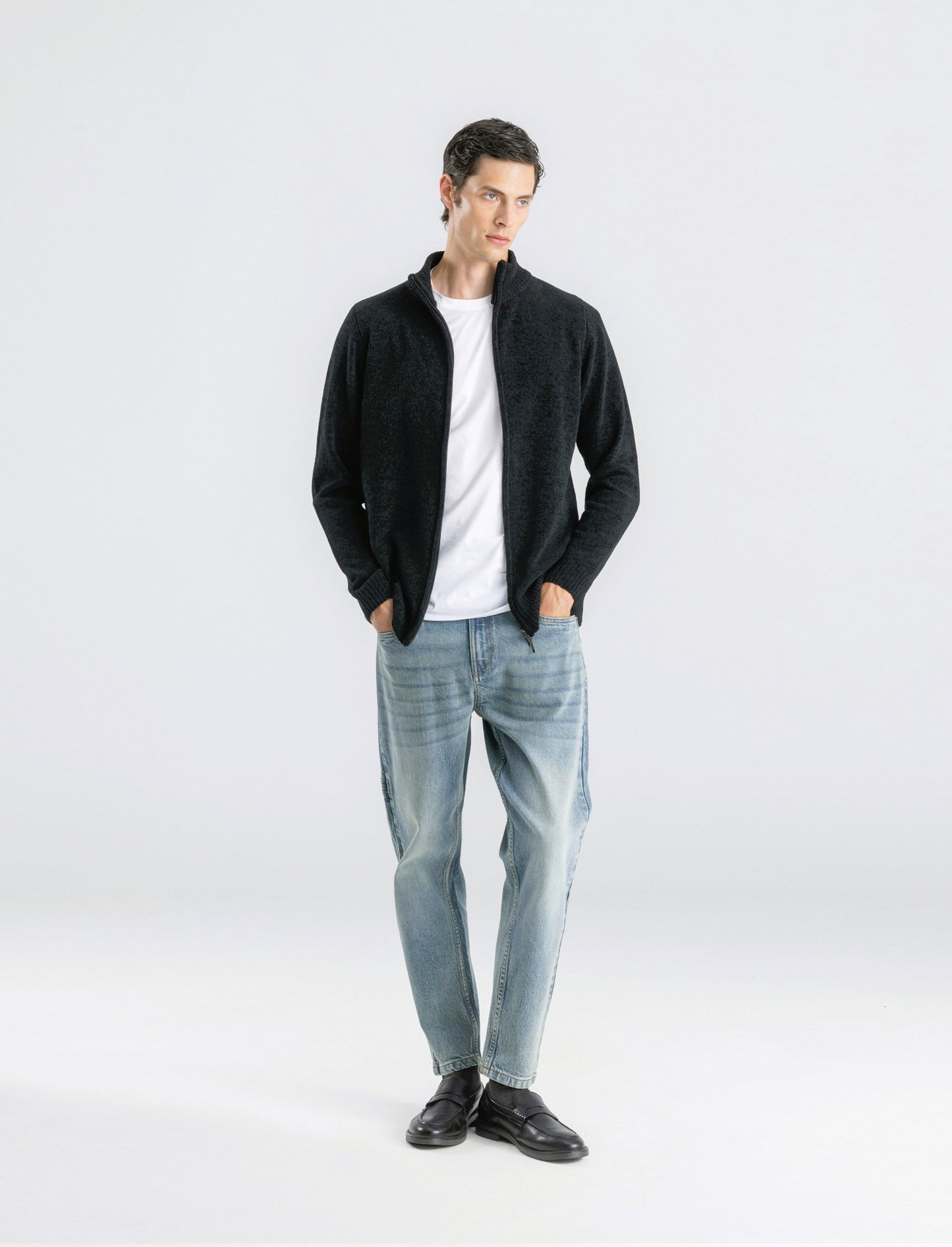 CARDIGAN IN CINIGLIA COLLO ALTO CON CERNIERA. - Nero