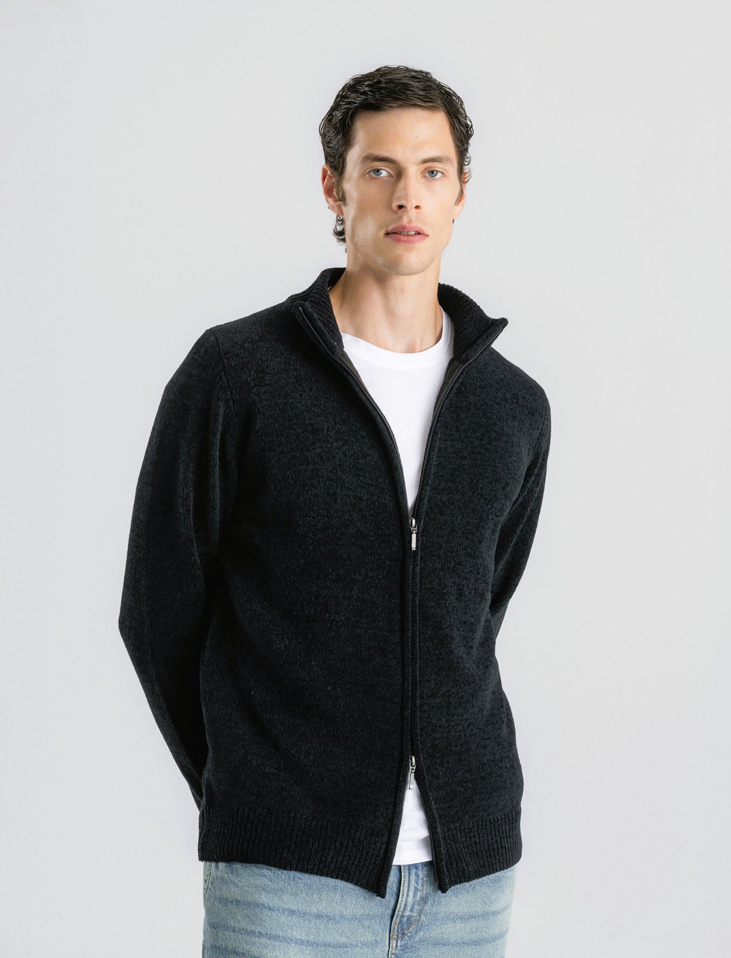 CARDIGAN IN CINIGLIA COLLO ALTO CON CERNIERA. - Nero