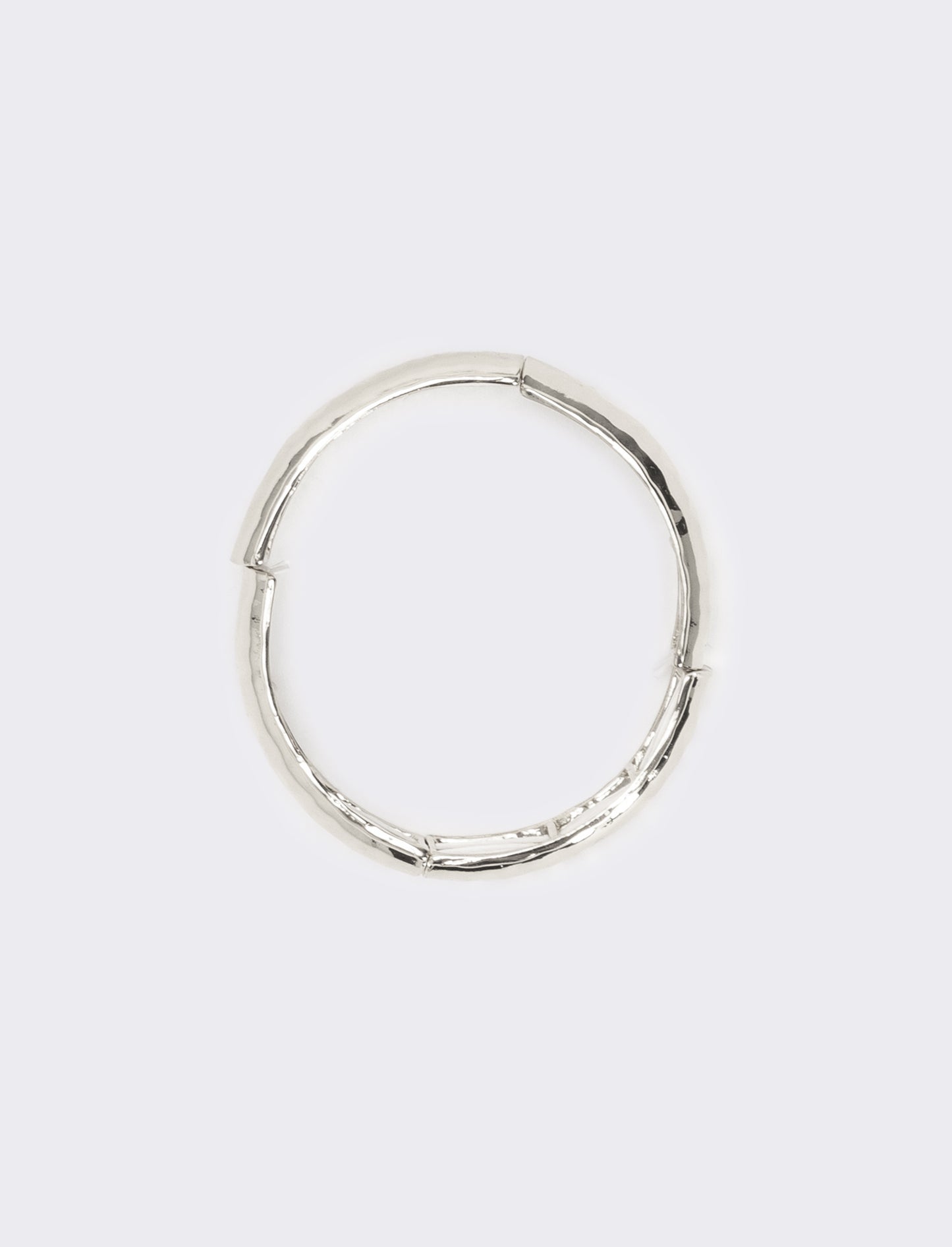 Bracciale elastico effetto martellato - Argento