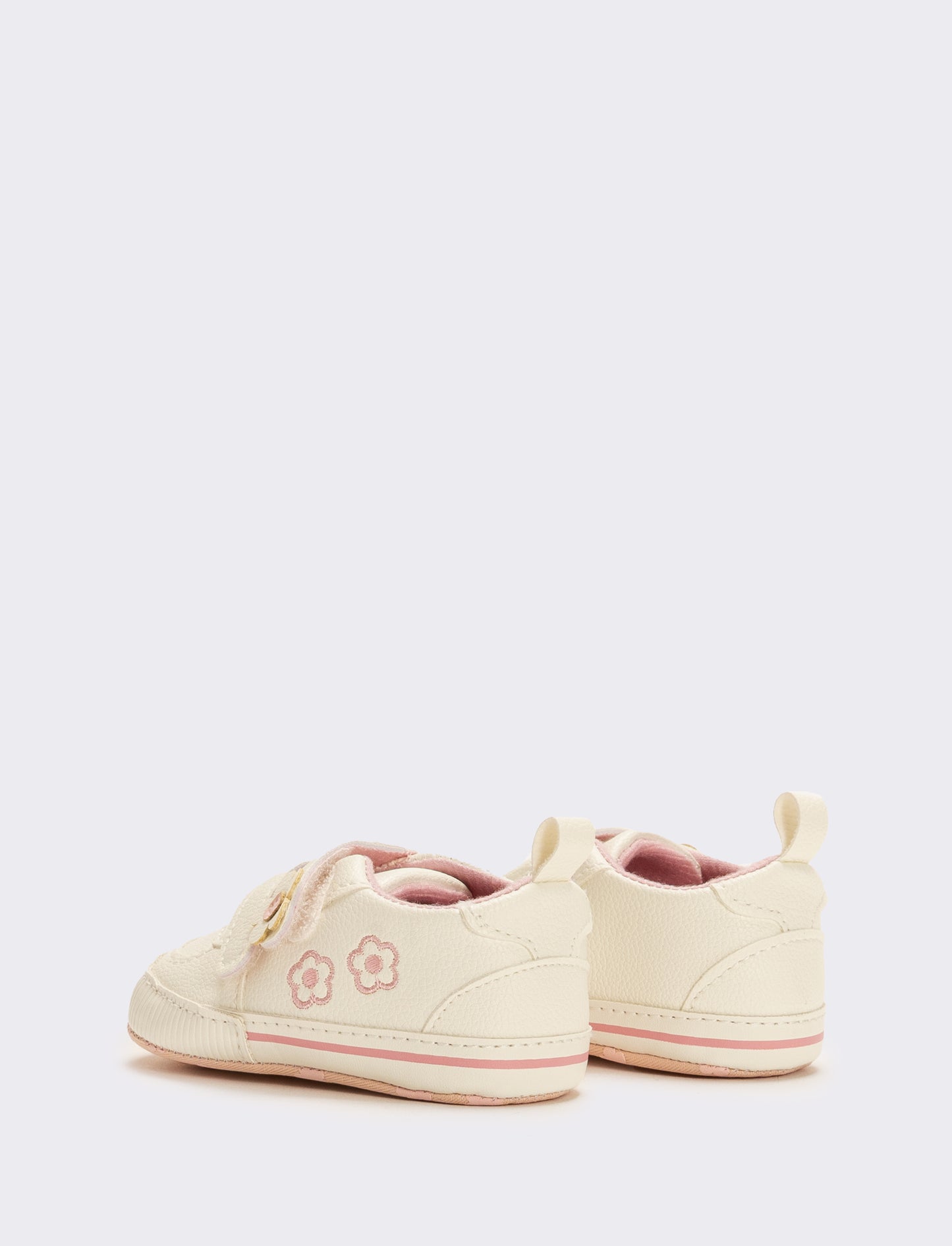 Scarpa con strappi da neonata - Bianco