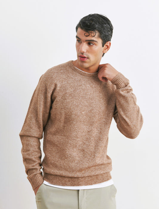 MAGLIA EFFETTO LANA CON CONTRASTO INTERNO - Marrone