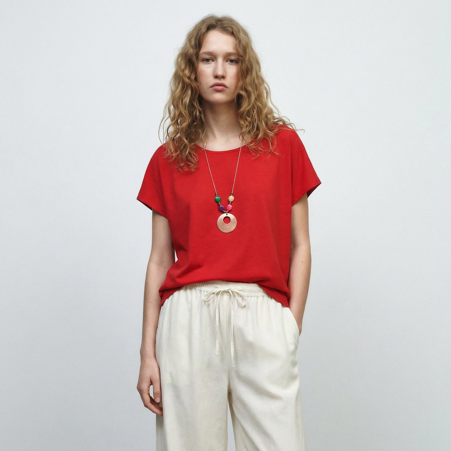 Round neck T-shirt with sleeves - Red