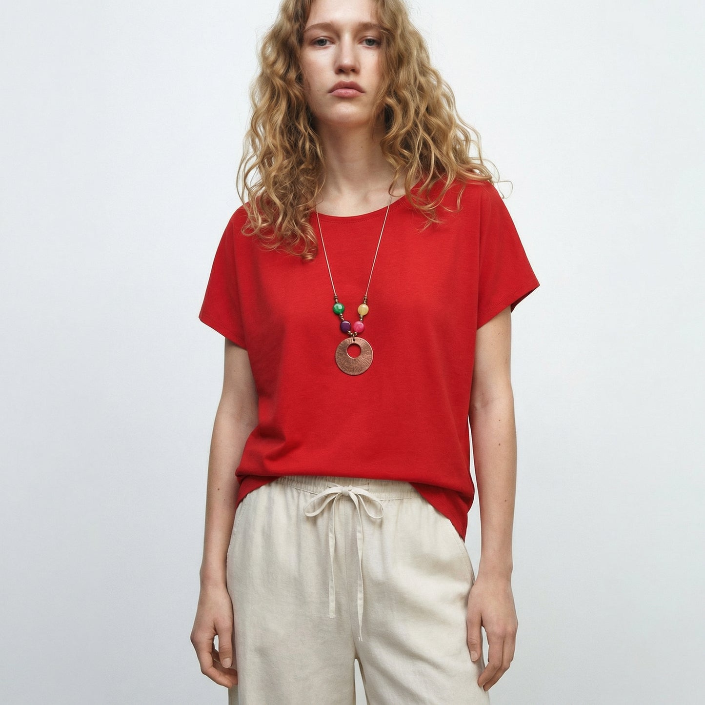 Round neck T-shirt with sleeves - Red