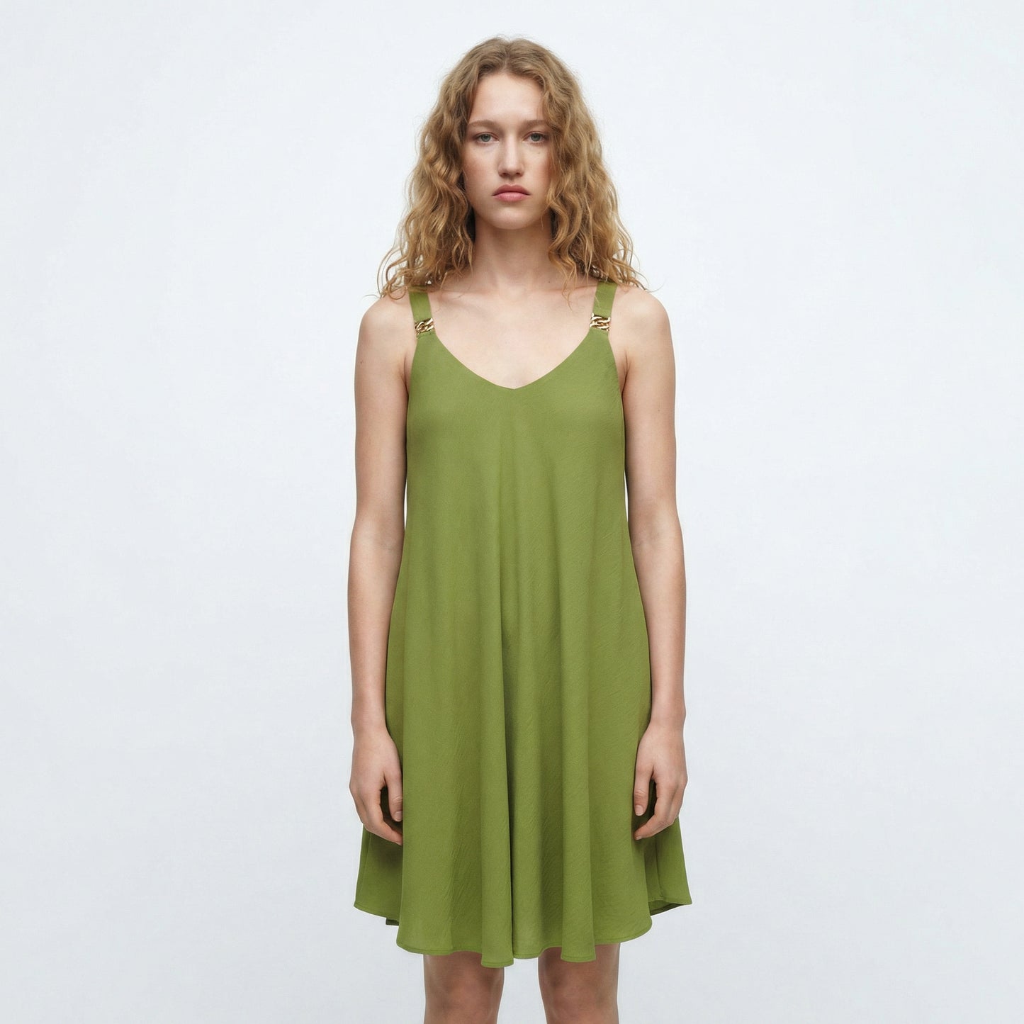 Abito Midi con Bretelle Decorate e Morbido - Verde pistacchio