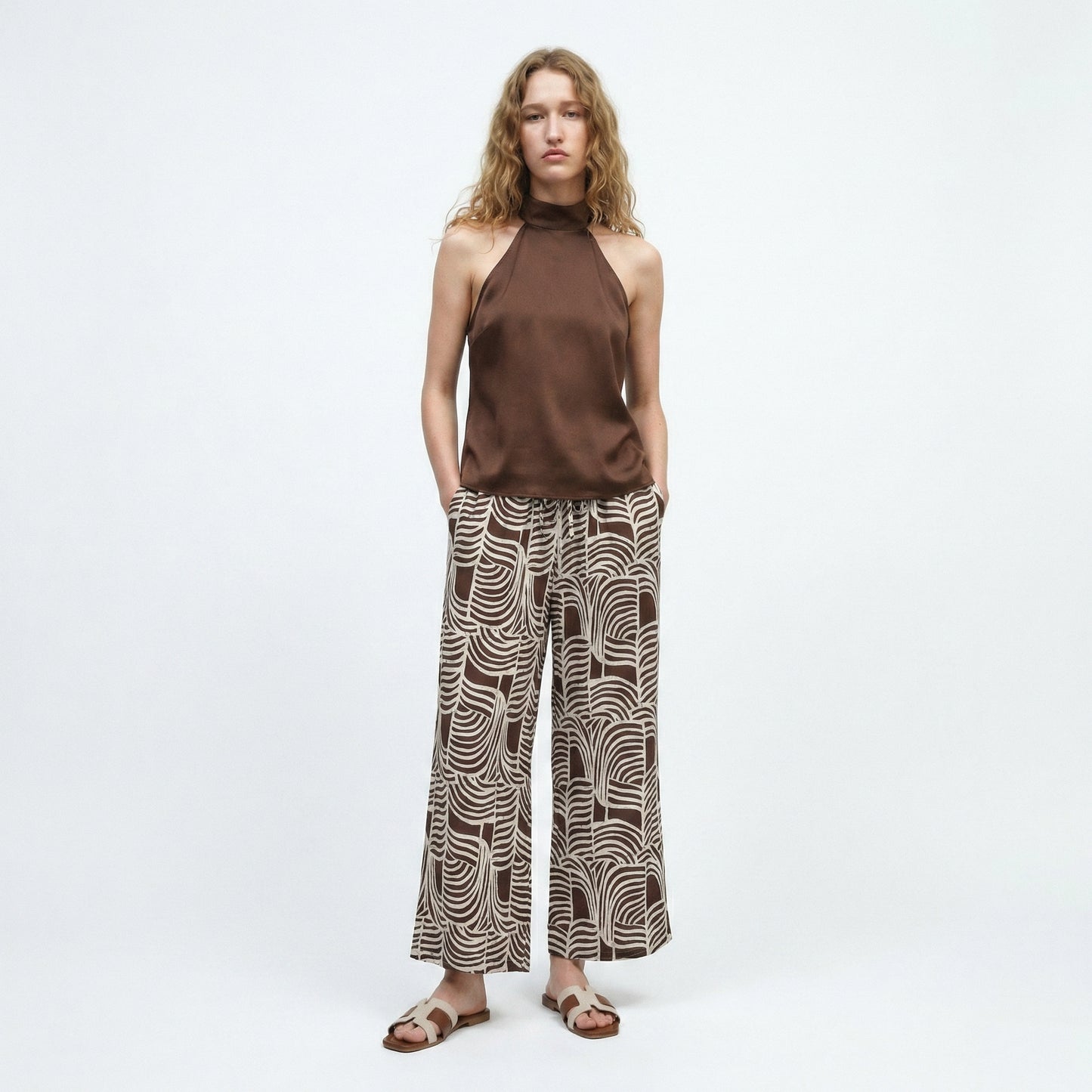 Drawstring Pants with Print - Brown