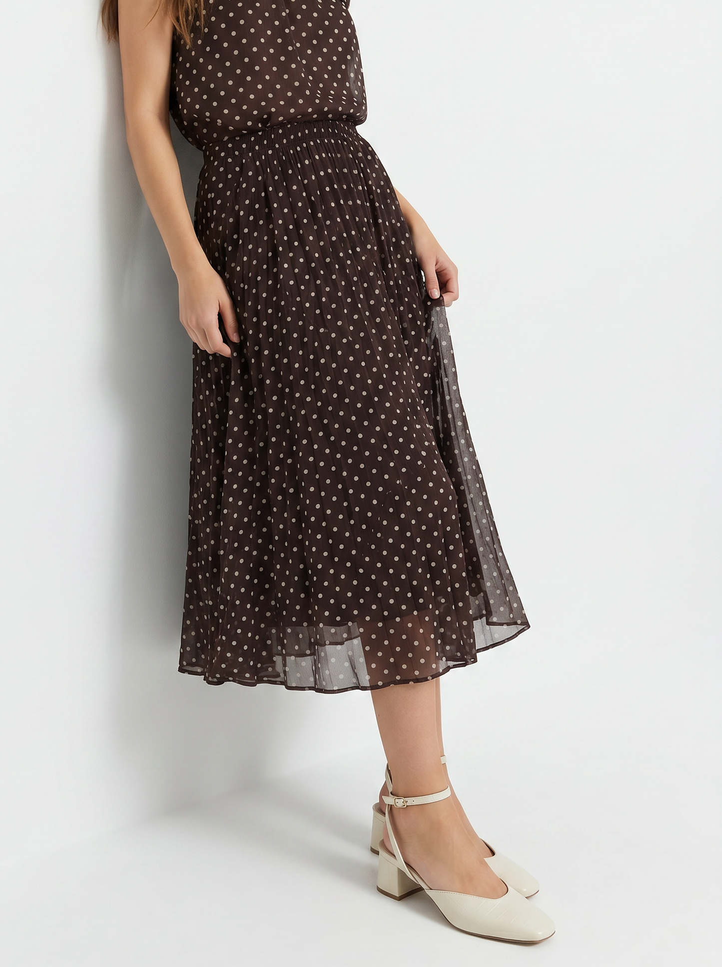 Polka dot long skirt with elastic waistband - Brown