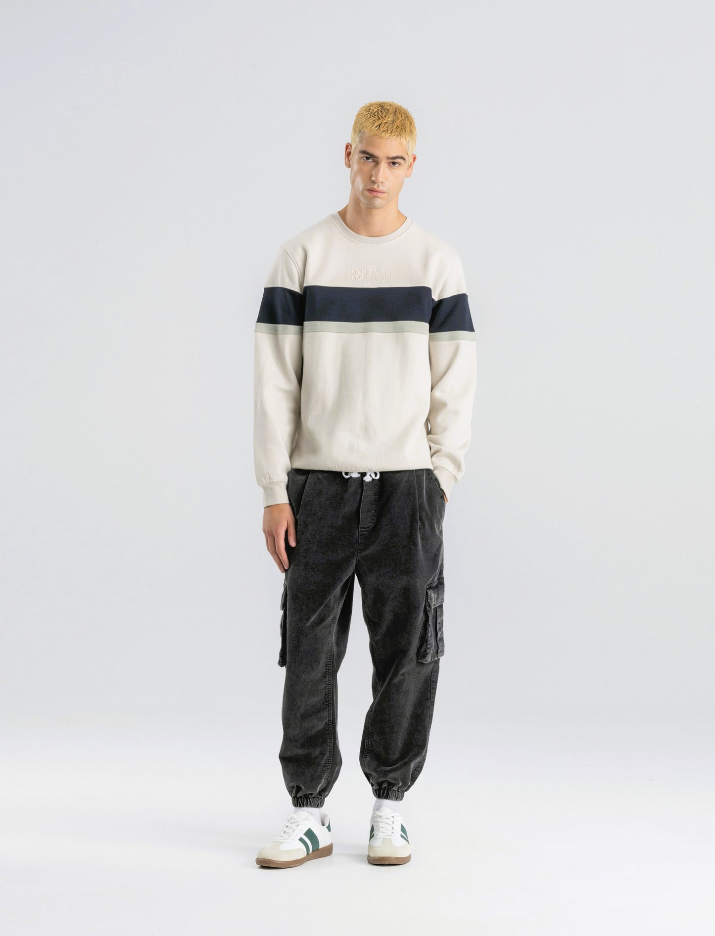 PANTALONI IN VELLUTO CARGO FIT - Nero
